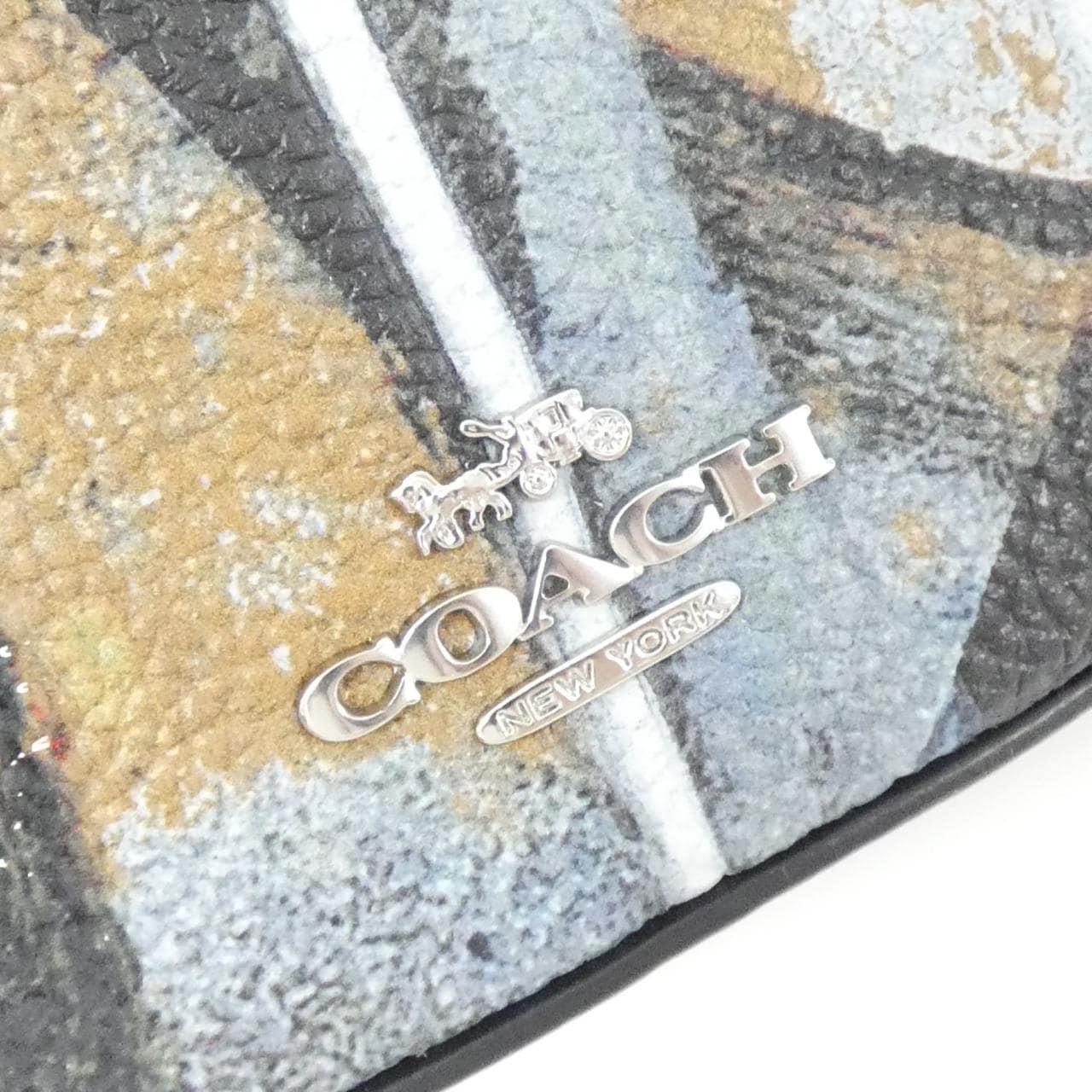 [BRAND NEW] Coach CE192 Shoulder Bag