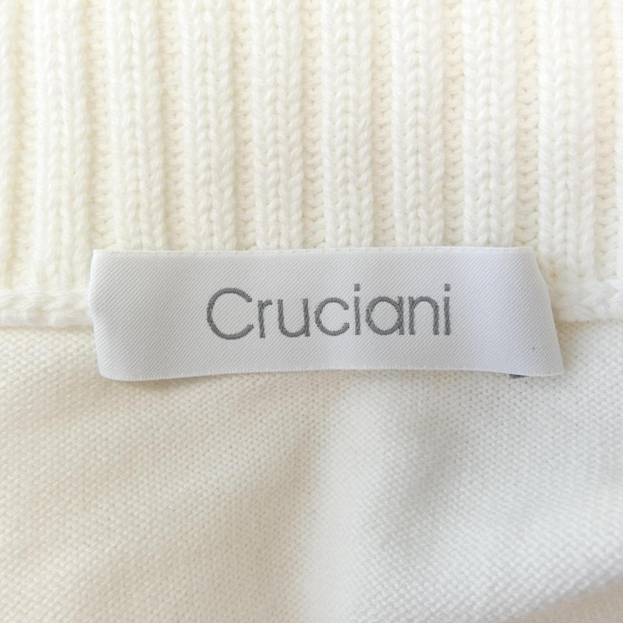 クルチアーニ Cruciani ニット