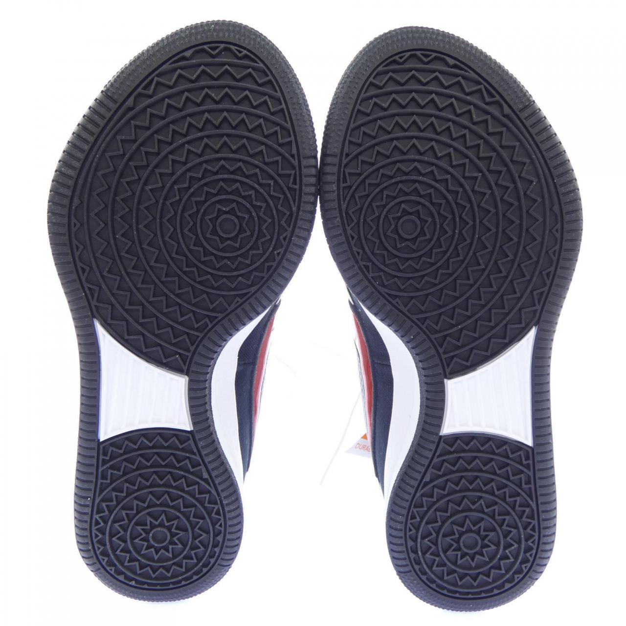 ナイキ NIKE IQ0051-001 スニーカー