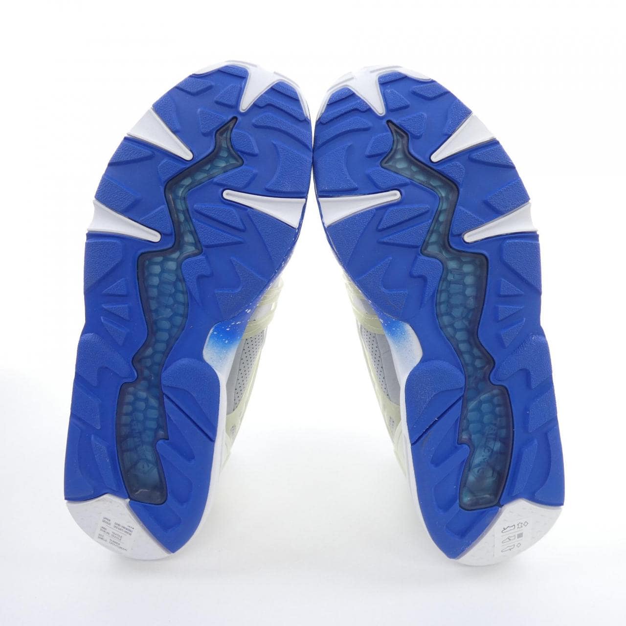 プーマ PUMA 360325-01 スニーカー