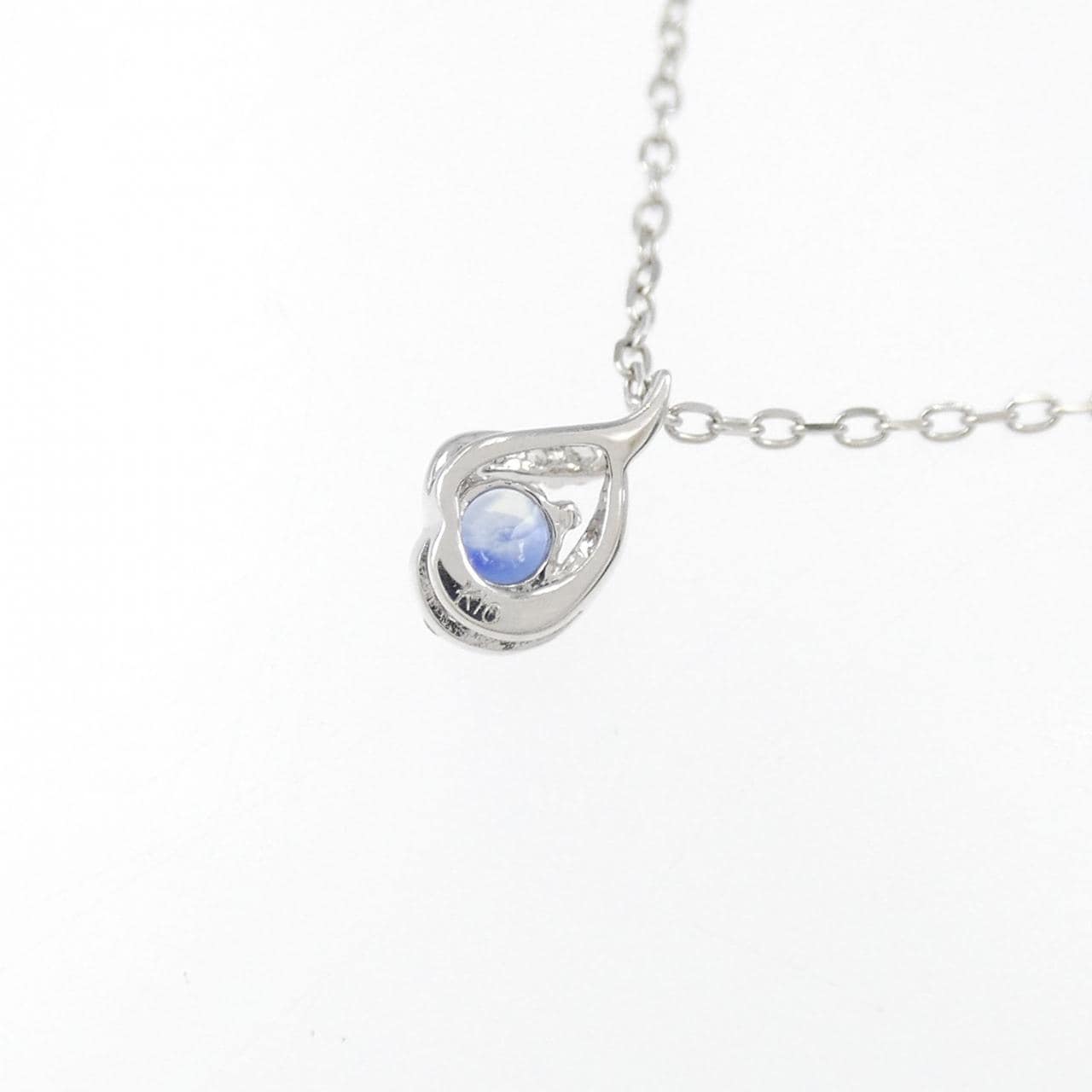 K10WG sapphire necklace