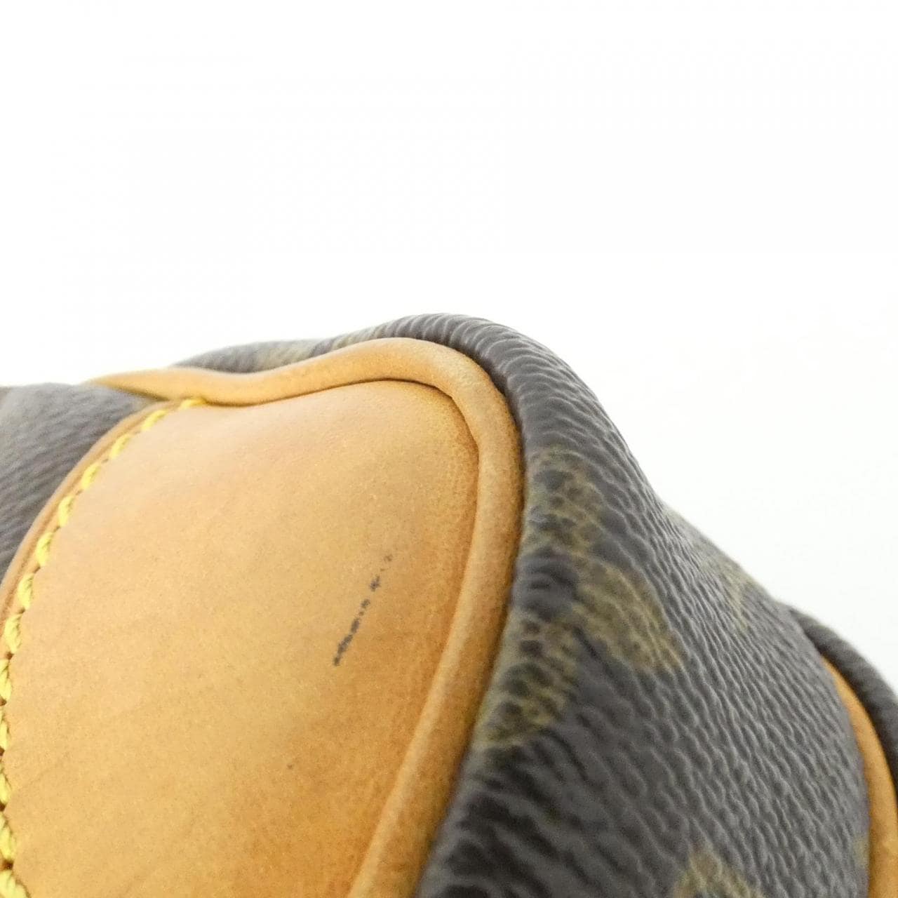 ルイヴィトン モノグラム アマゾン M45236 ショルダーバッグ