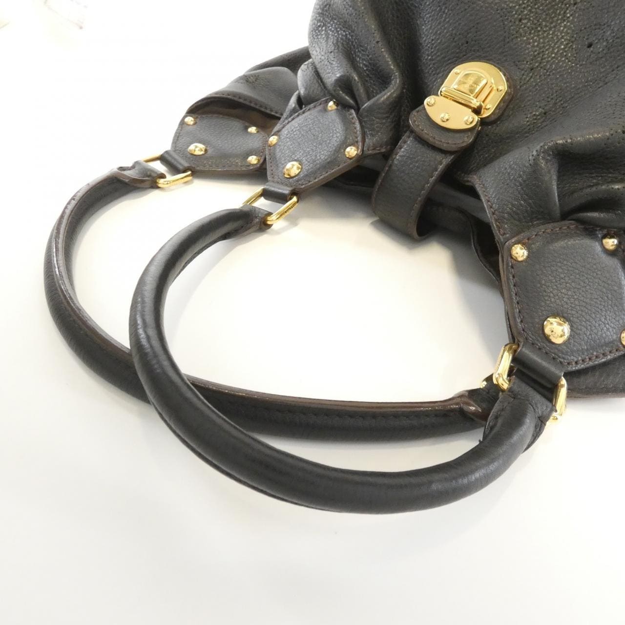 ルイヴィトン マヒナ L M95765 ショルダーバッグ