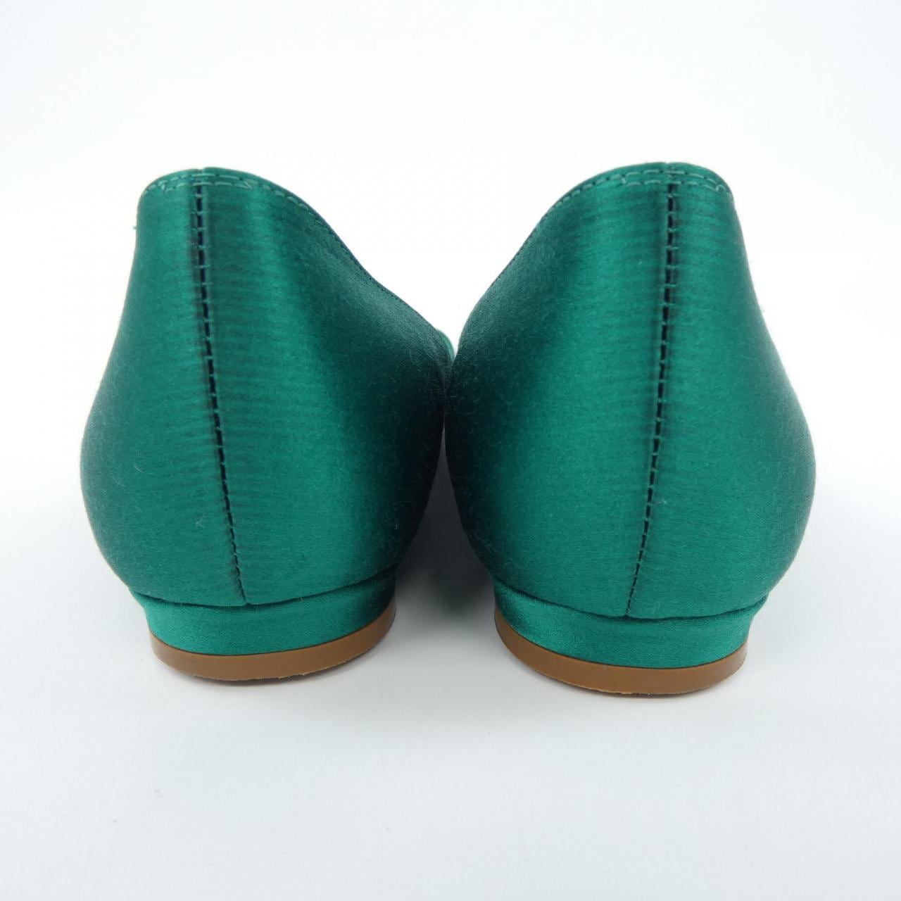 マノロブラニク MANOLO BLAHNIK フラットシューズ