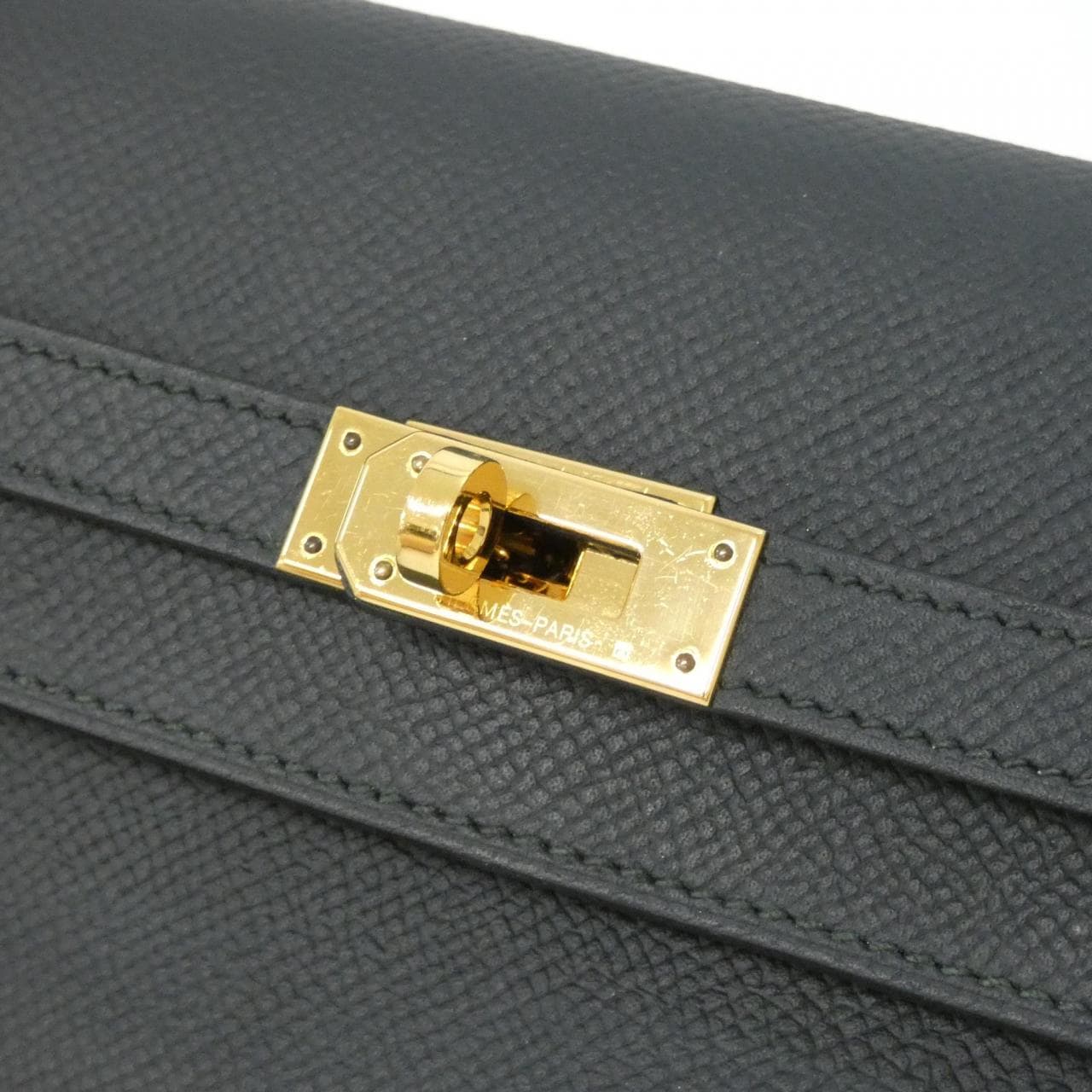 エルメス ケリー デプリアン ミディアム 054750CC 財布