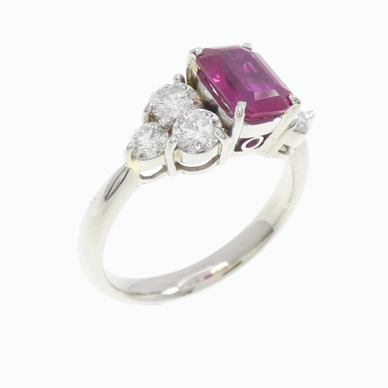 PT Ruby Ring 1.10CT Burmese