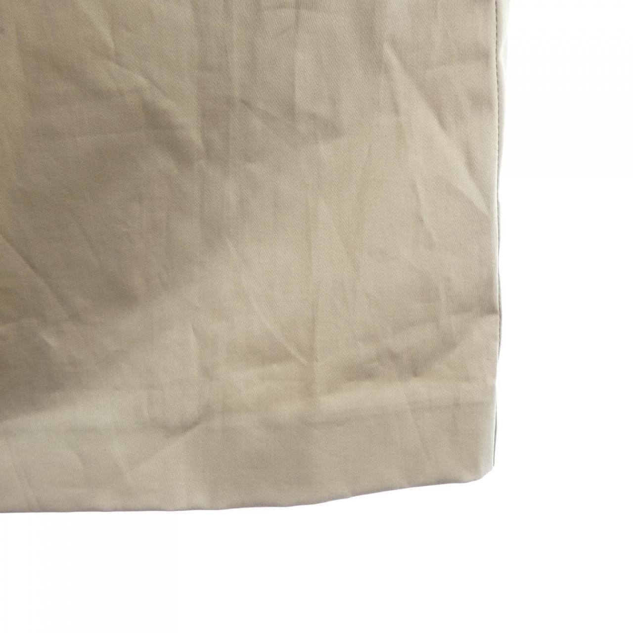 ラブモスキーノ LOVE MOSCHINO スカート