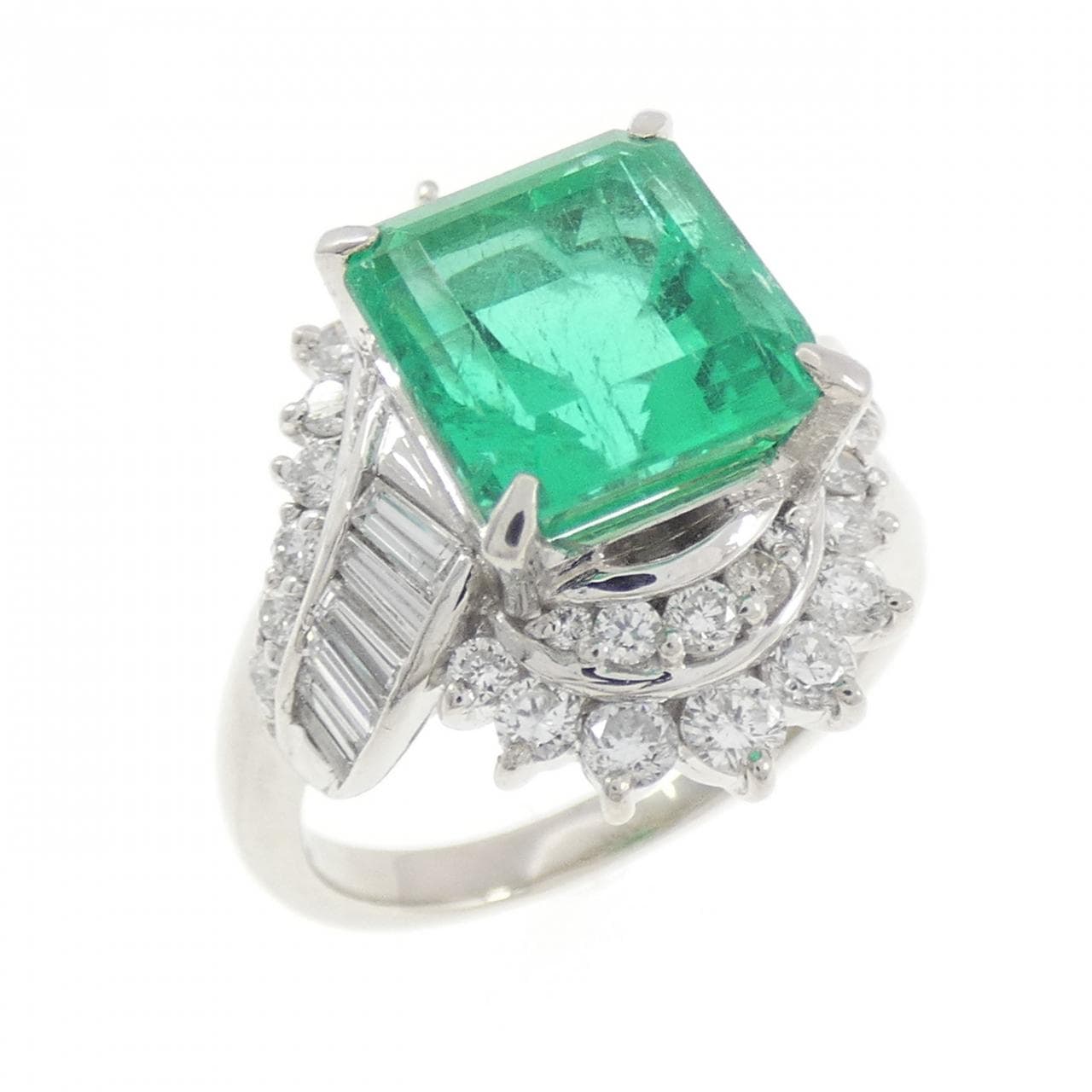 PT900 エメラルド リング 3.86CT コロンビア産