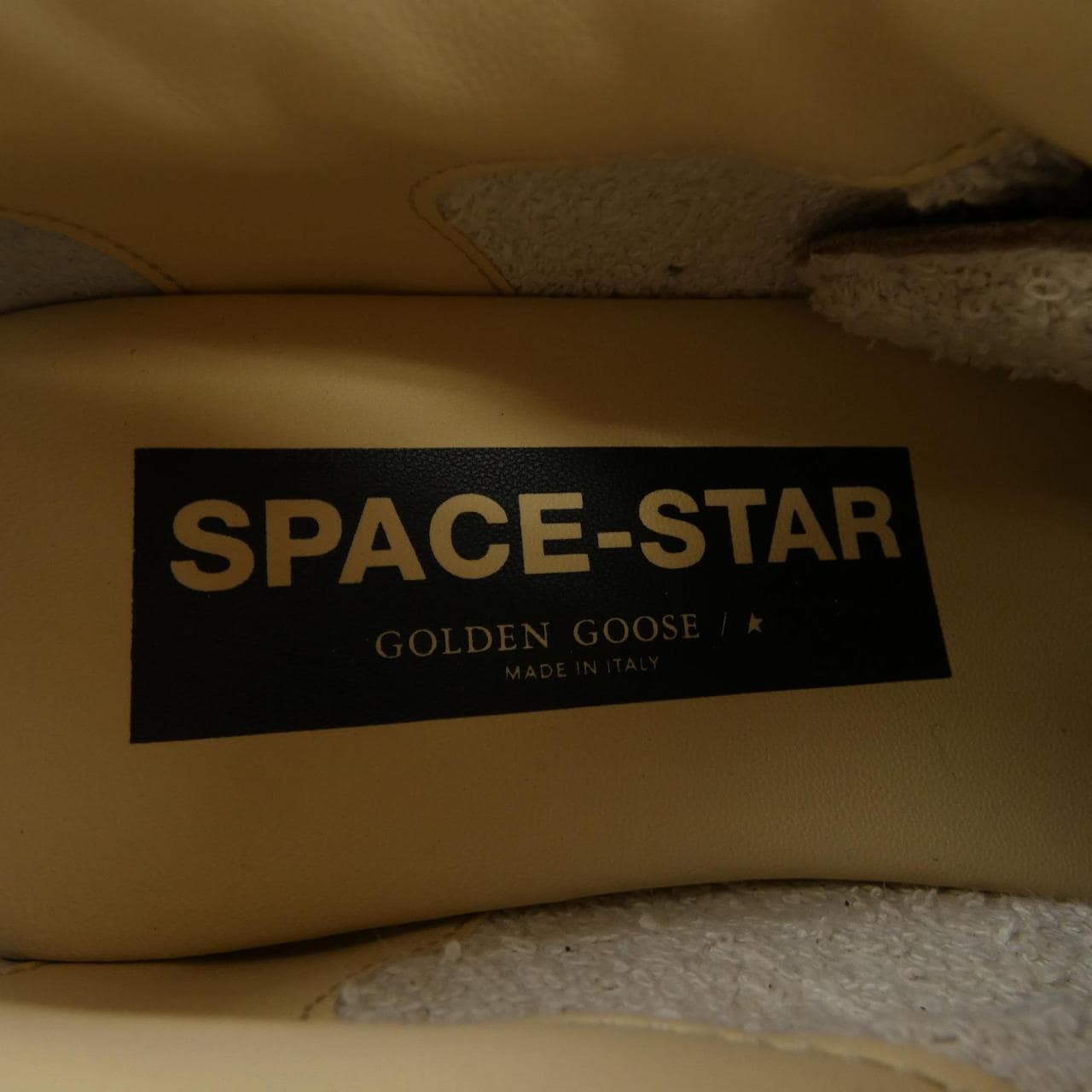 ゴールデングース GOLDEN GOOSE スニーカー