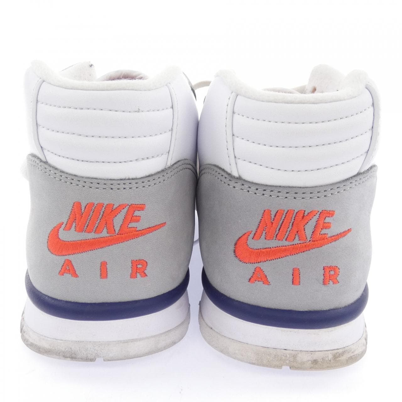 ナイキ NIKE スニーカー