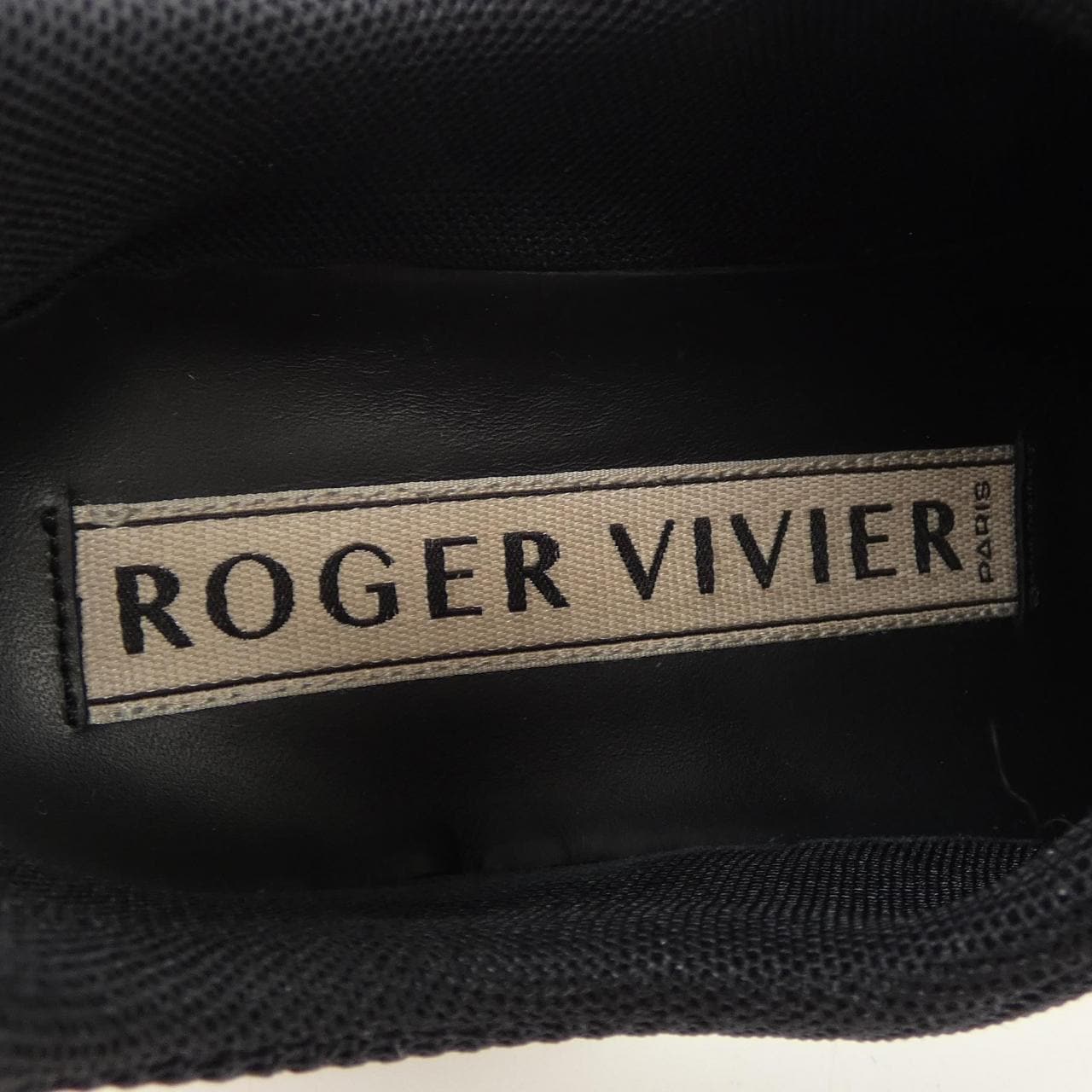 ロジェヴィヴィエ ROGER VIVIER スニーカー