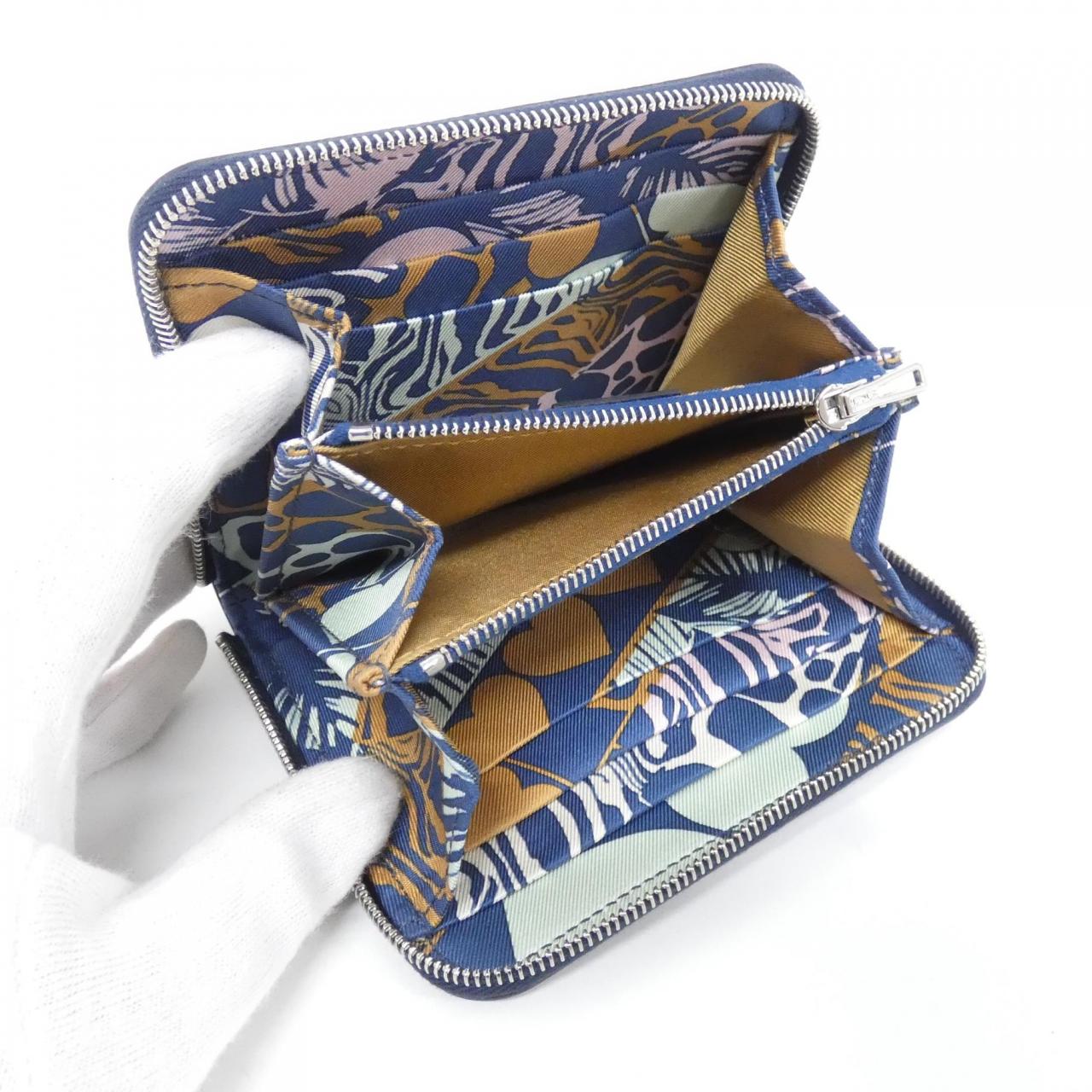 エルメス WILD シルク イン コンパクト 084538CK 財布