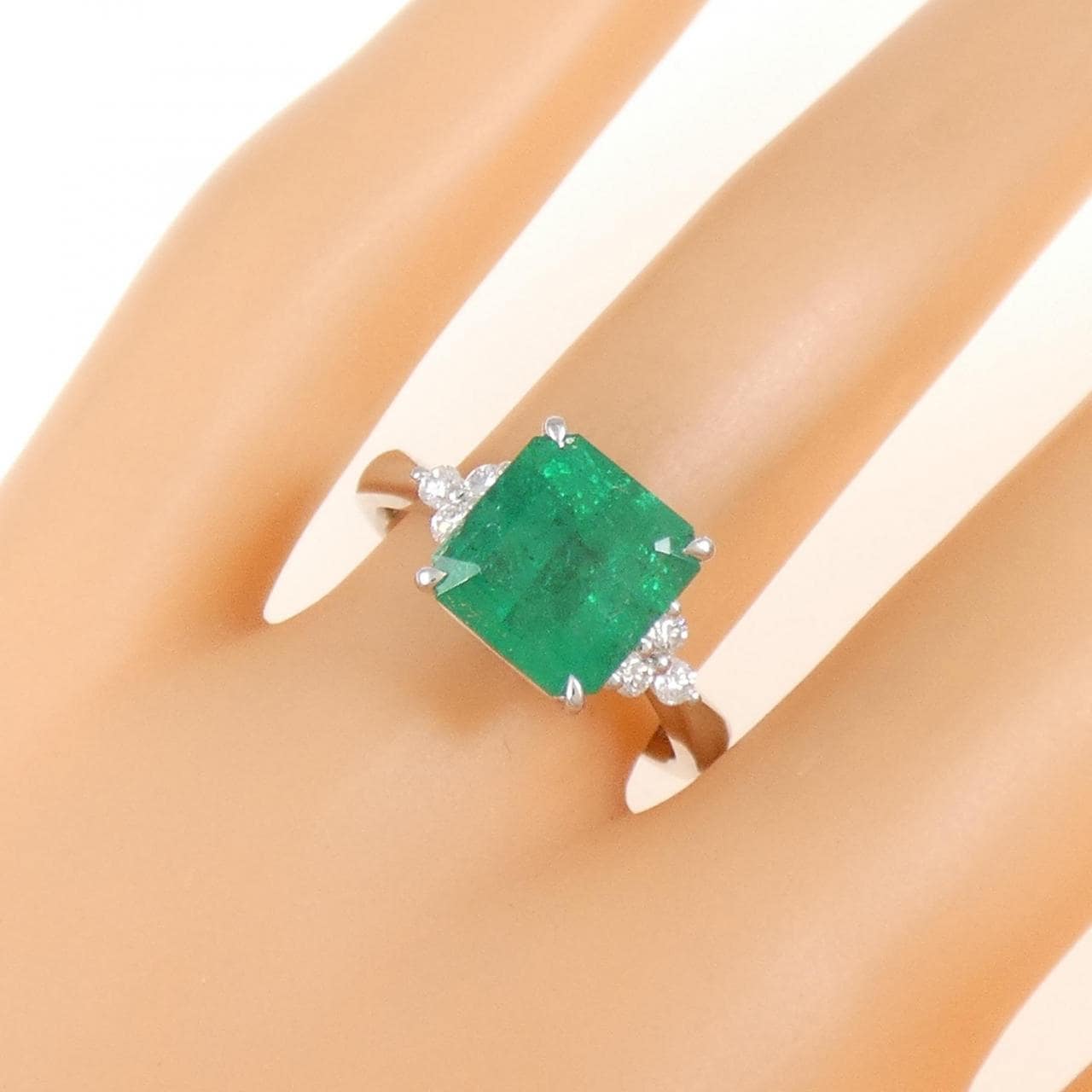 PT エメラルド リング 3.01CT コロンビア産