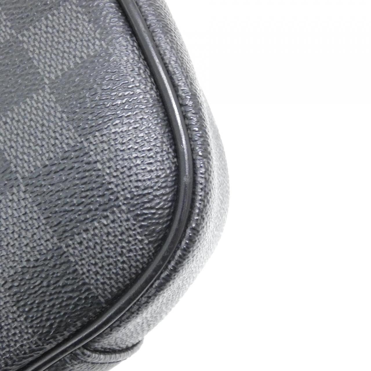 ルイヴィトン ダミエ グラフィット アンブレール N41289 ショルダーバッグ