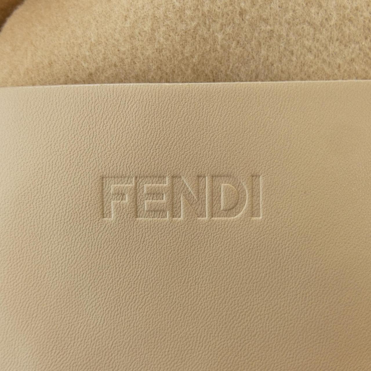 フェンディ FENDI FFモチーフ　 FJ6993 A5HD ジャケット