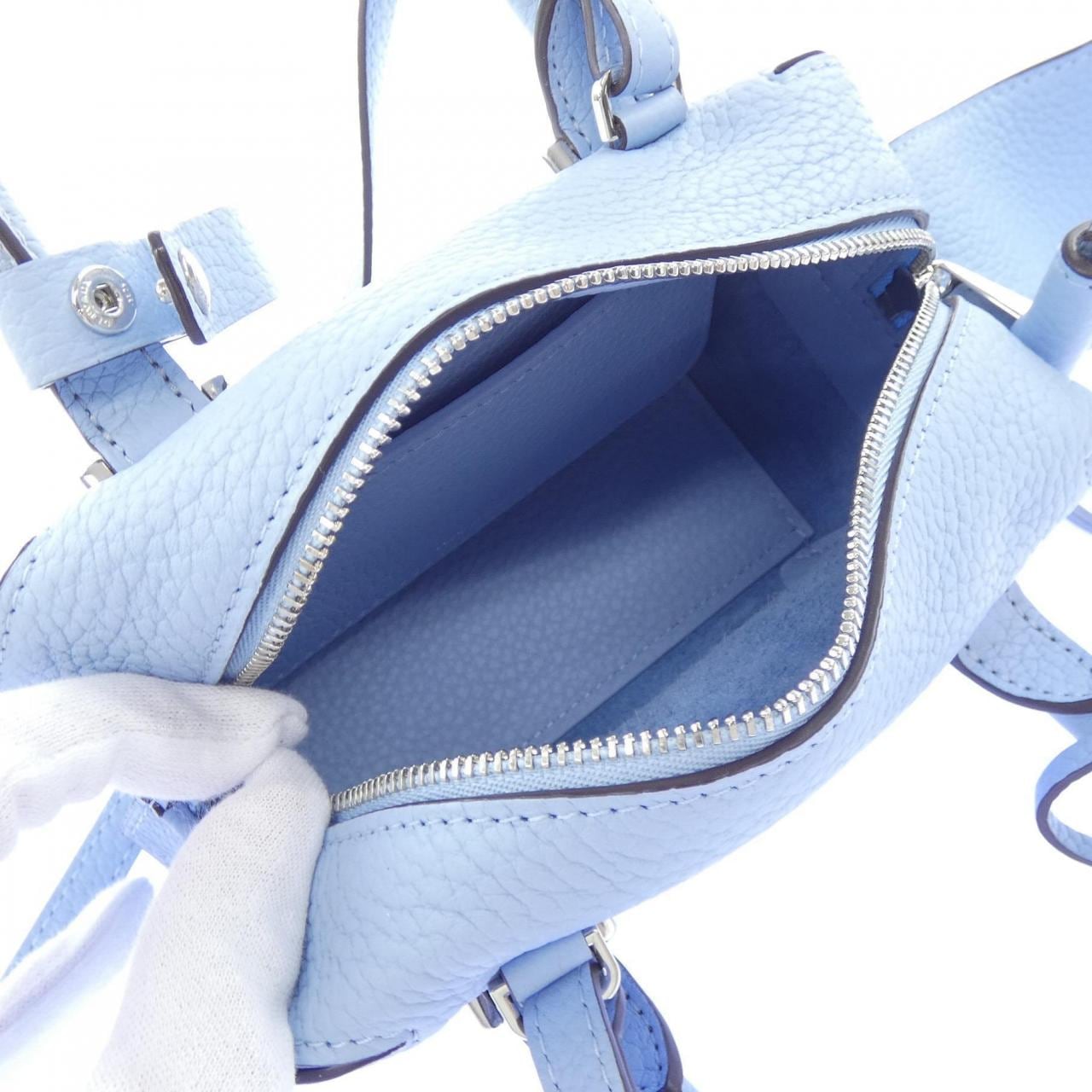 デルボー DELVAUX COOL BOX BAG