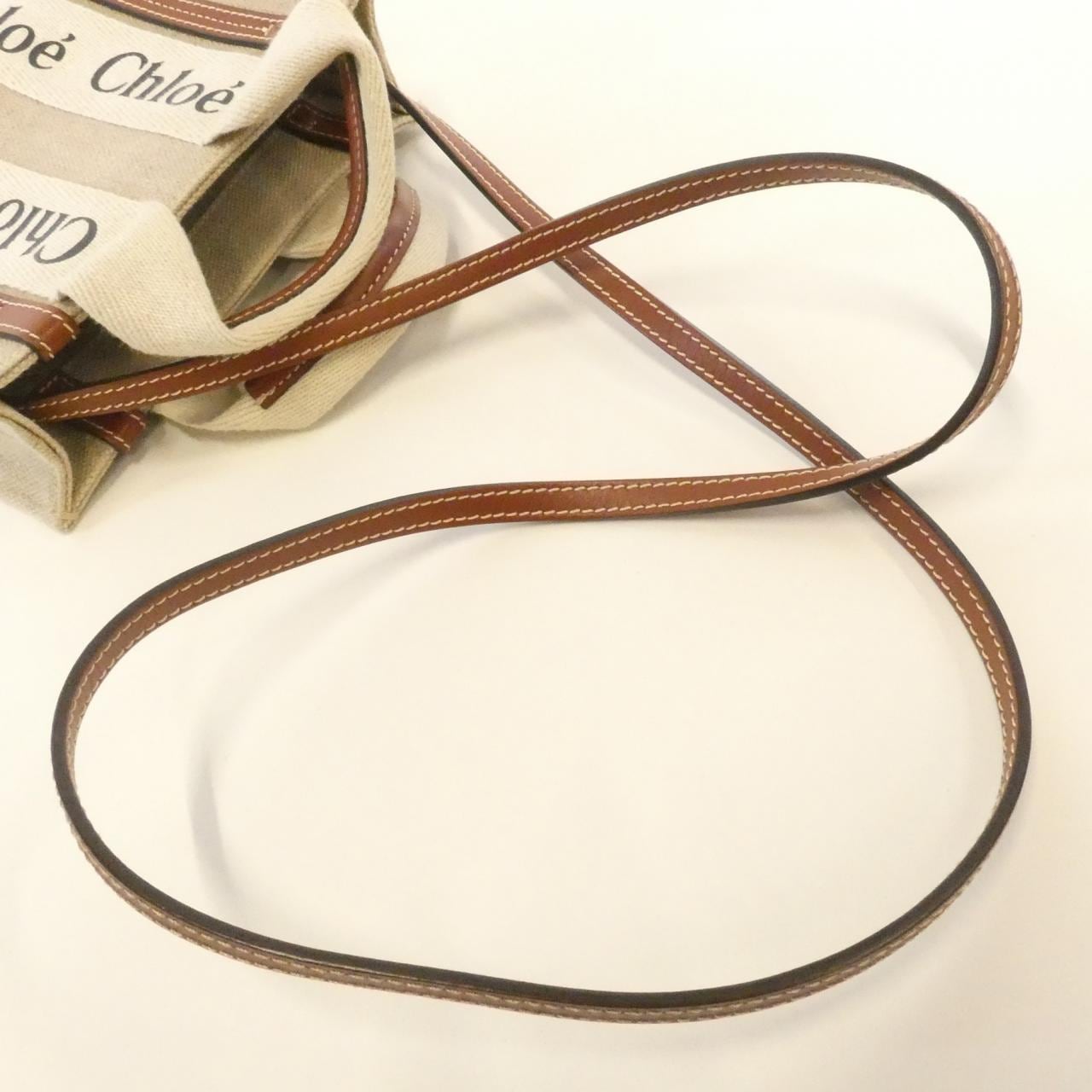 クロエ ウッディ ミニ トート CHC22AP237 I26 バッグ