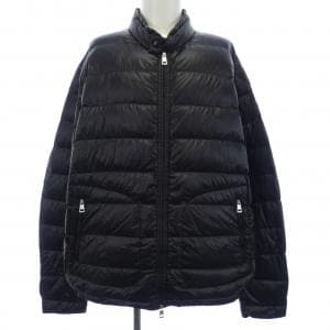 モンクレール MONCLER ダウンジャケット