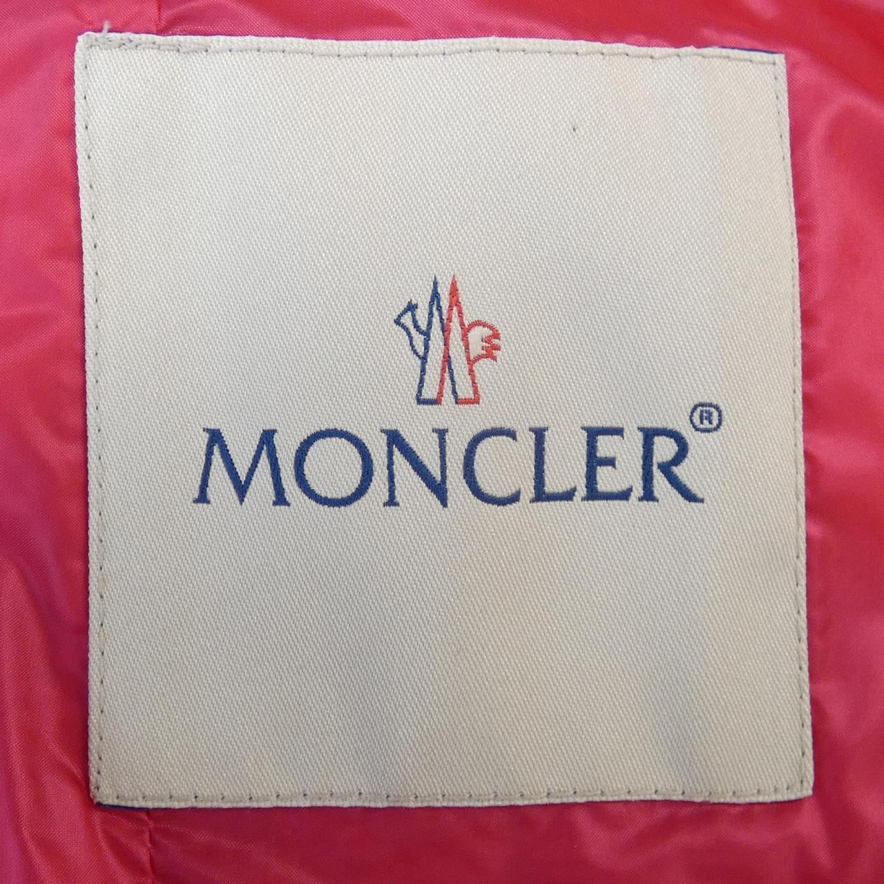 MONCLER蒙克勒羽绒服
