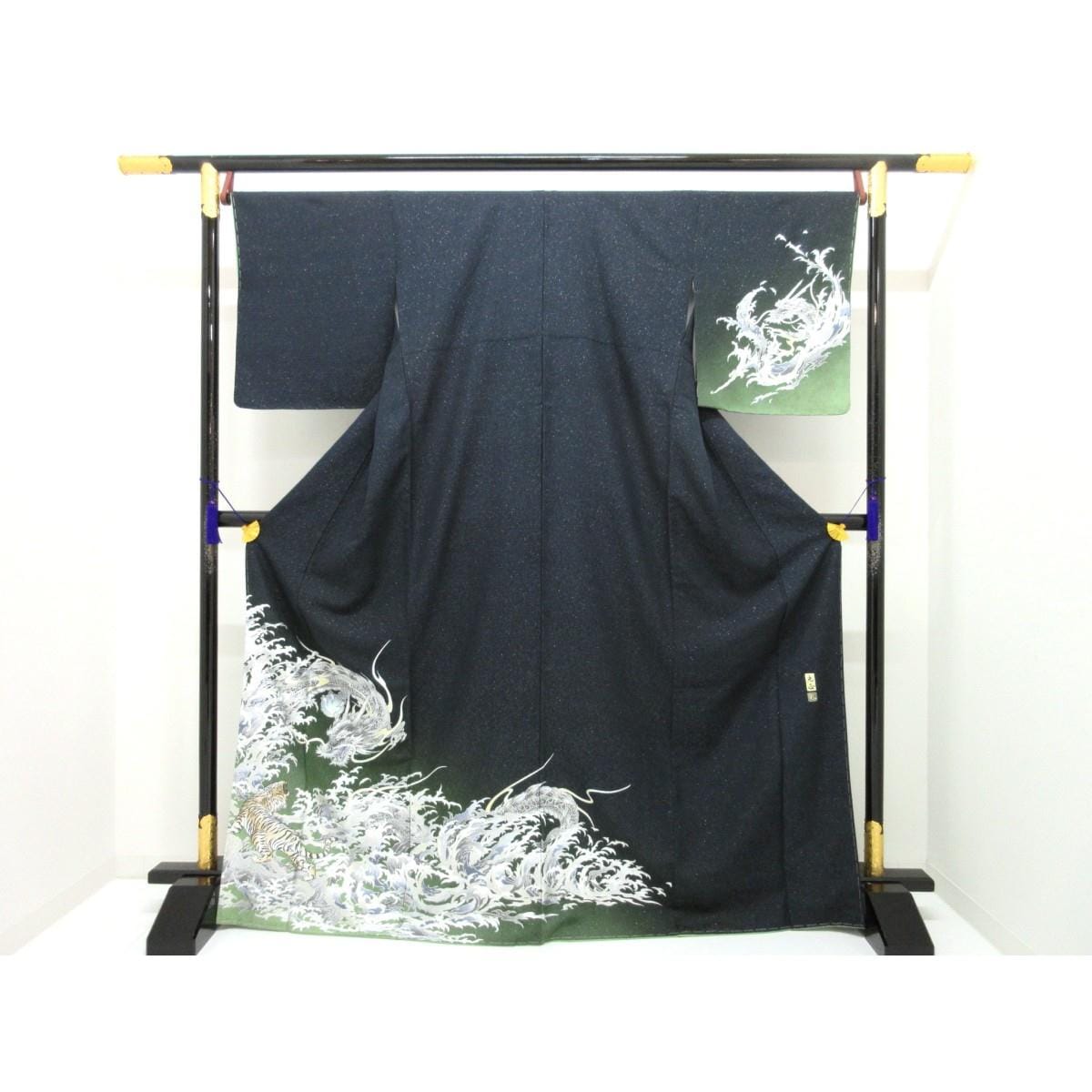 【新品】訪問着　友禅銀彩加工【和田光正】