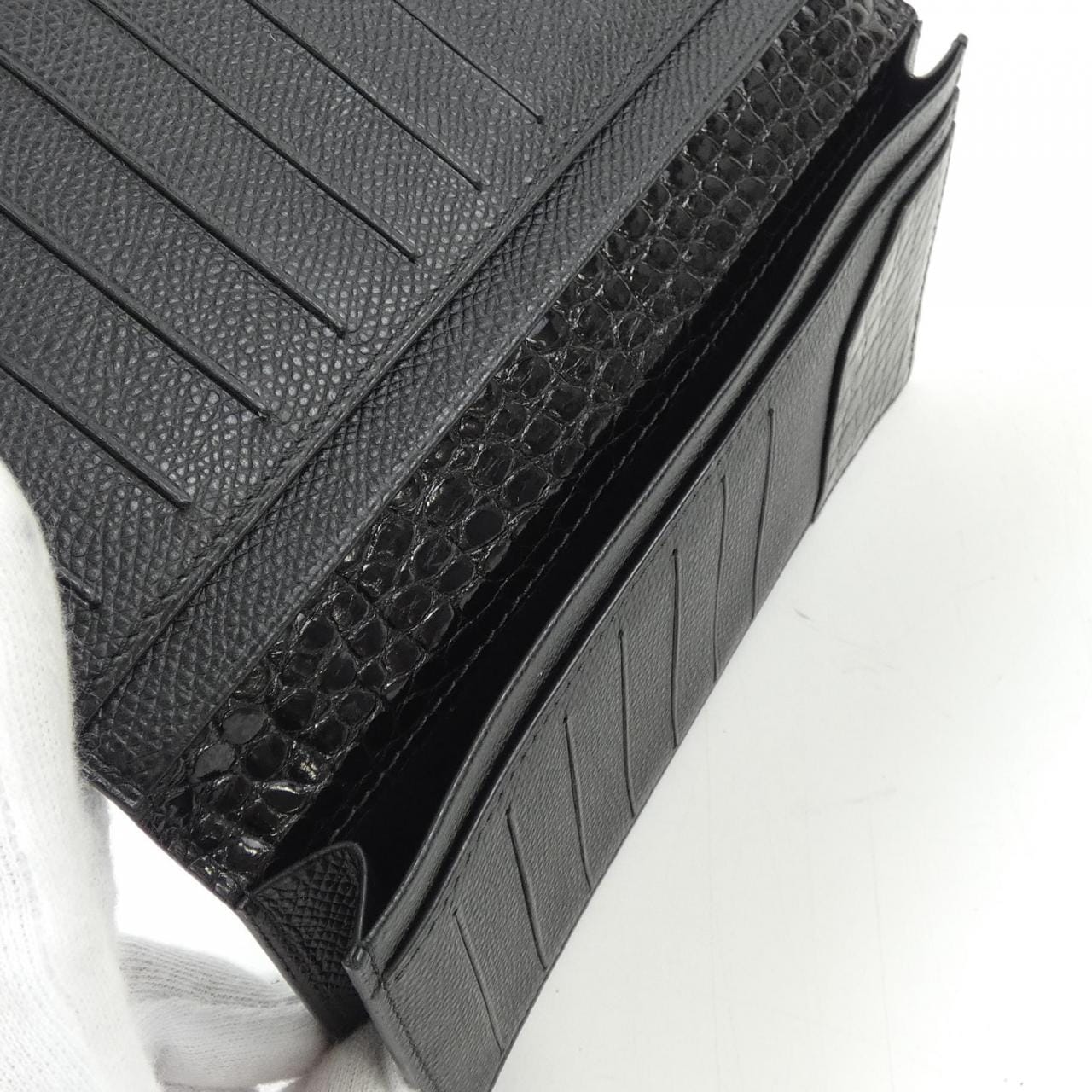 CAMILLE FOURNET WALLET