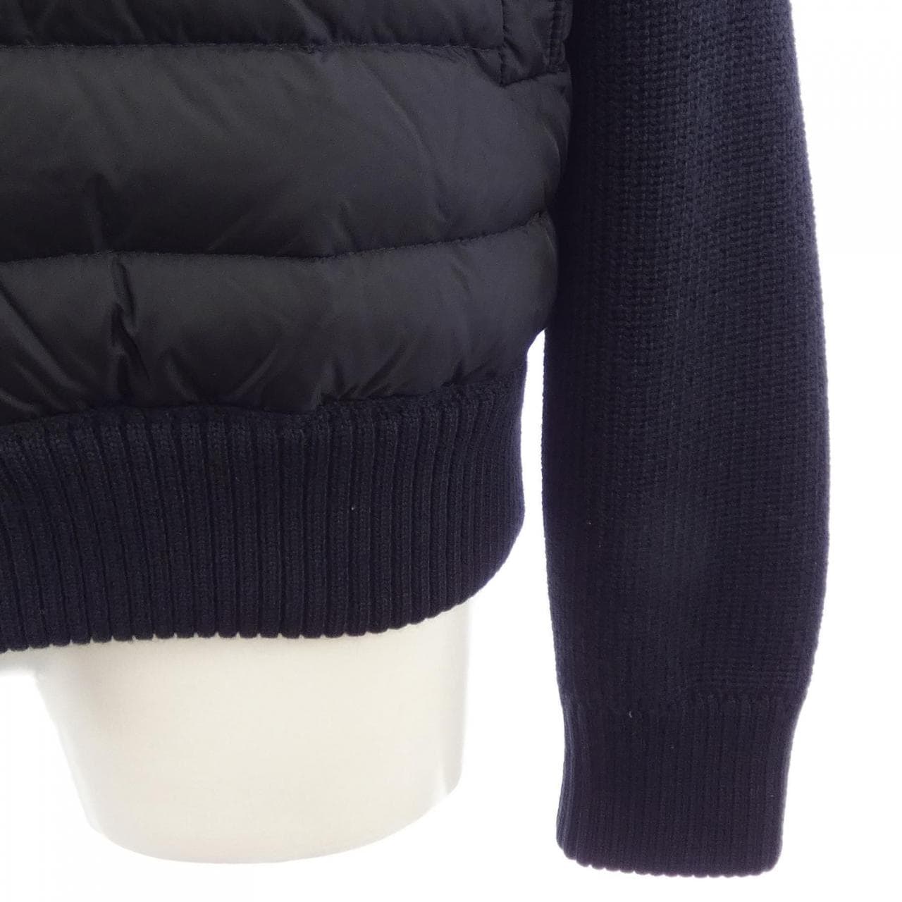 モンクレール MONCLER 20919402800 ダウンジャケット
