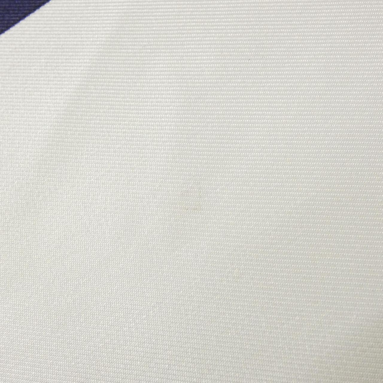 HERMES CHASSE A VOL Carre Scarf