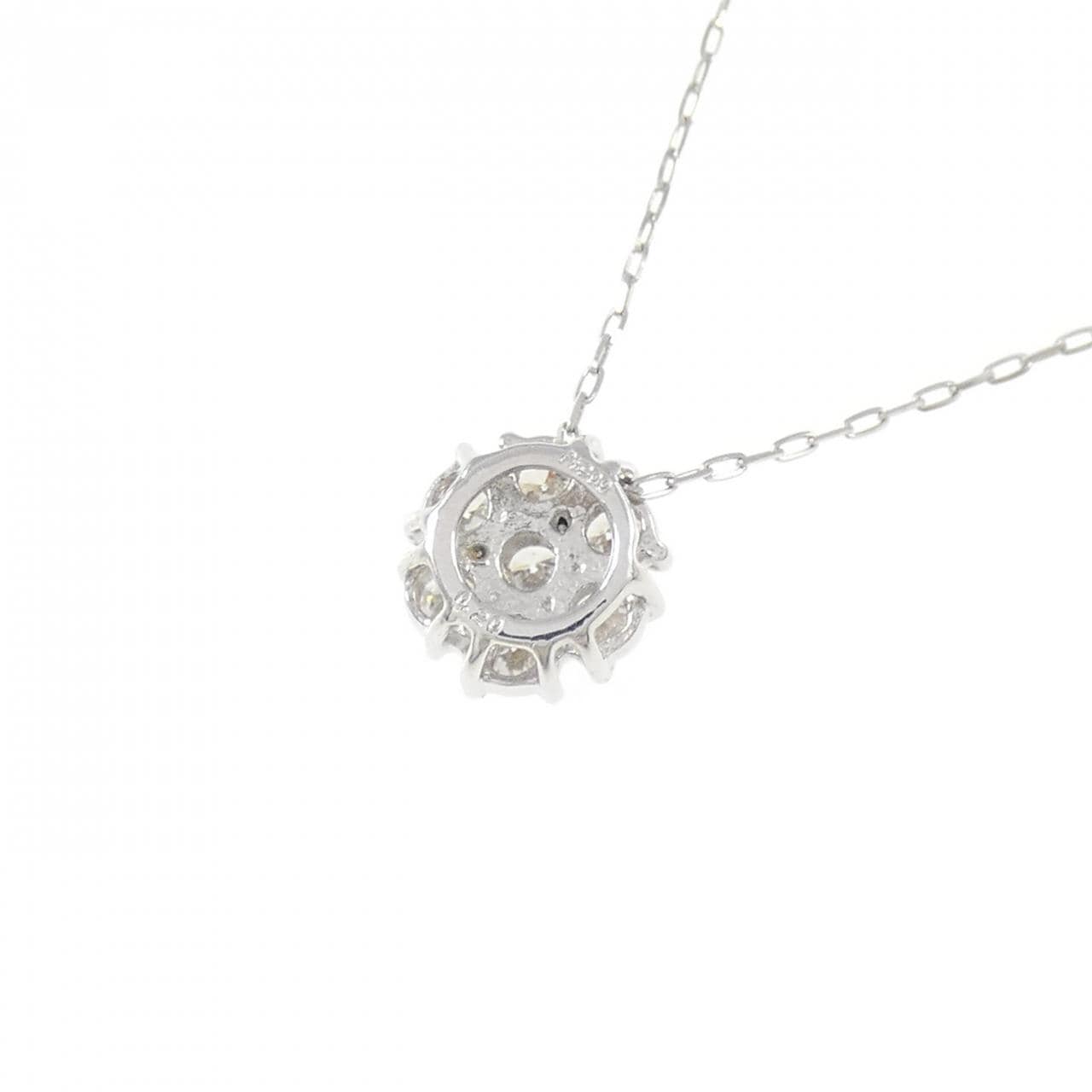 [BRAND NEW] PT Flower Diamond Necklace 0.20CT