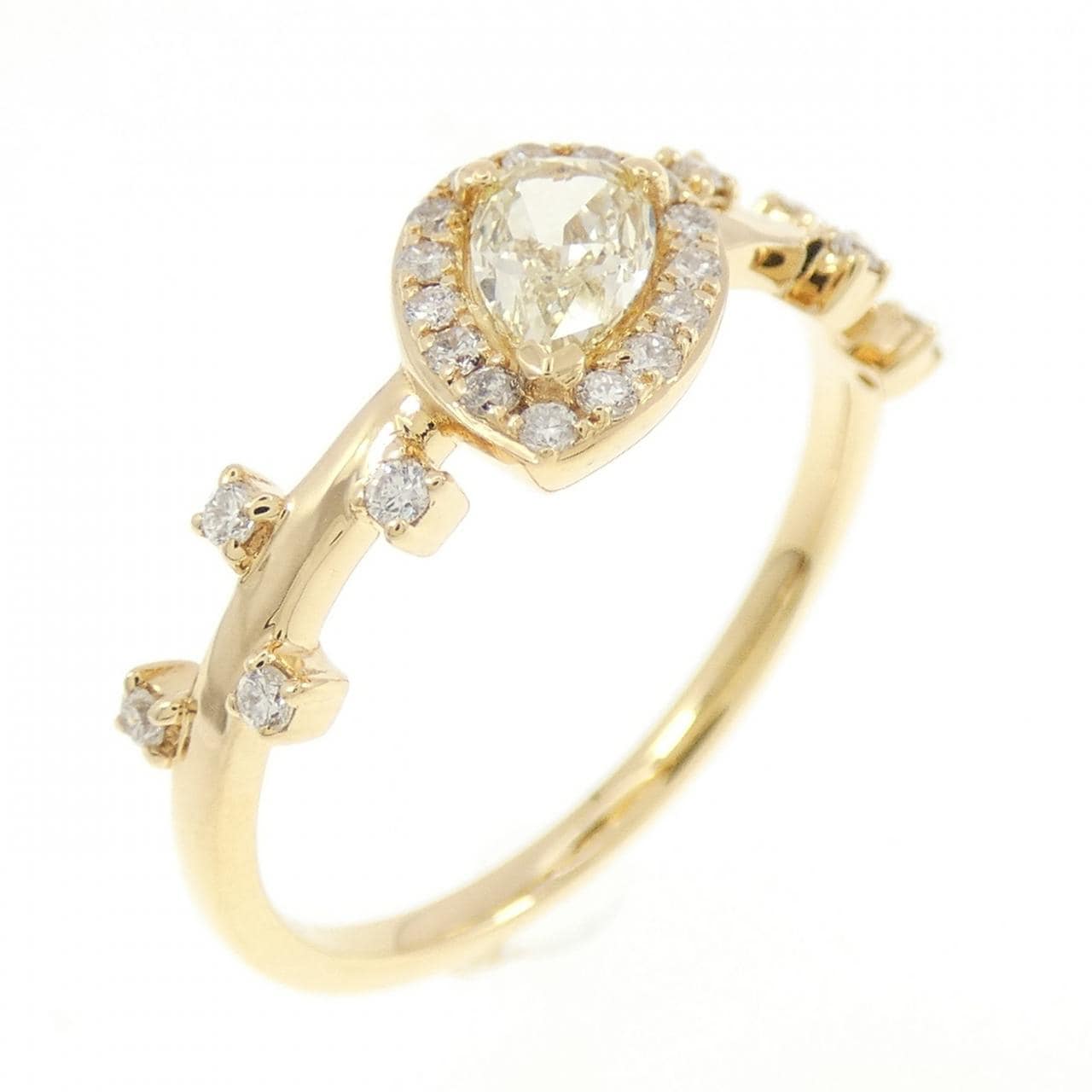 [BRAND NEW] K18YG Diamond Ring 0.31CT