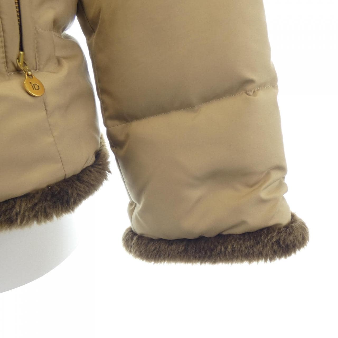 インゲボルグ INGEBORG ダウンジャケット