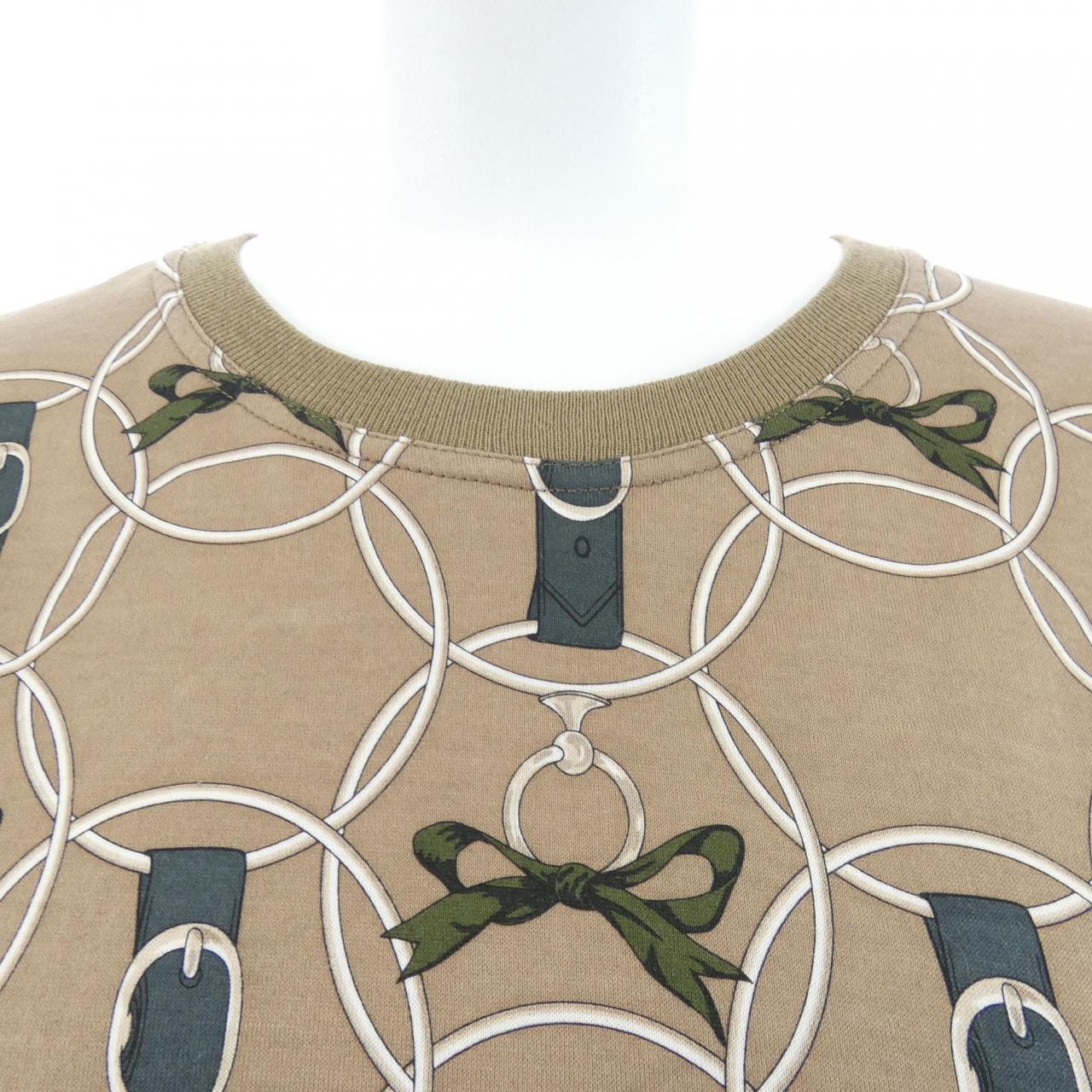 エルメス HERMES LA PROMENADE DU MATIN 2H4618DB Tシャツ