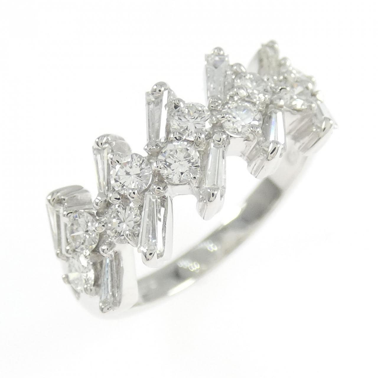 750WG ダイヤモンド リング