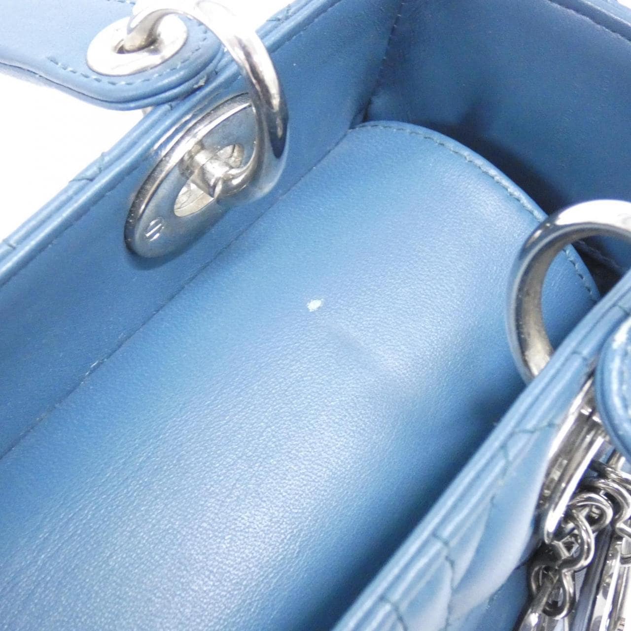 クリスチャンディオール レディ ディオール ミディアム M0565OCEA バッグ