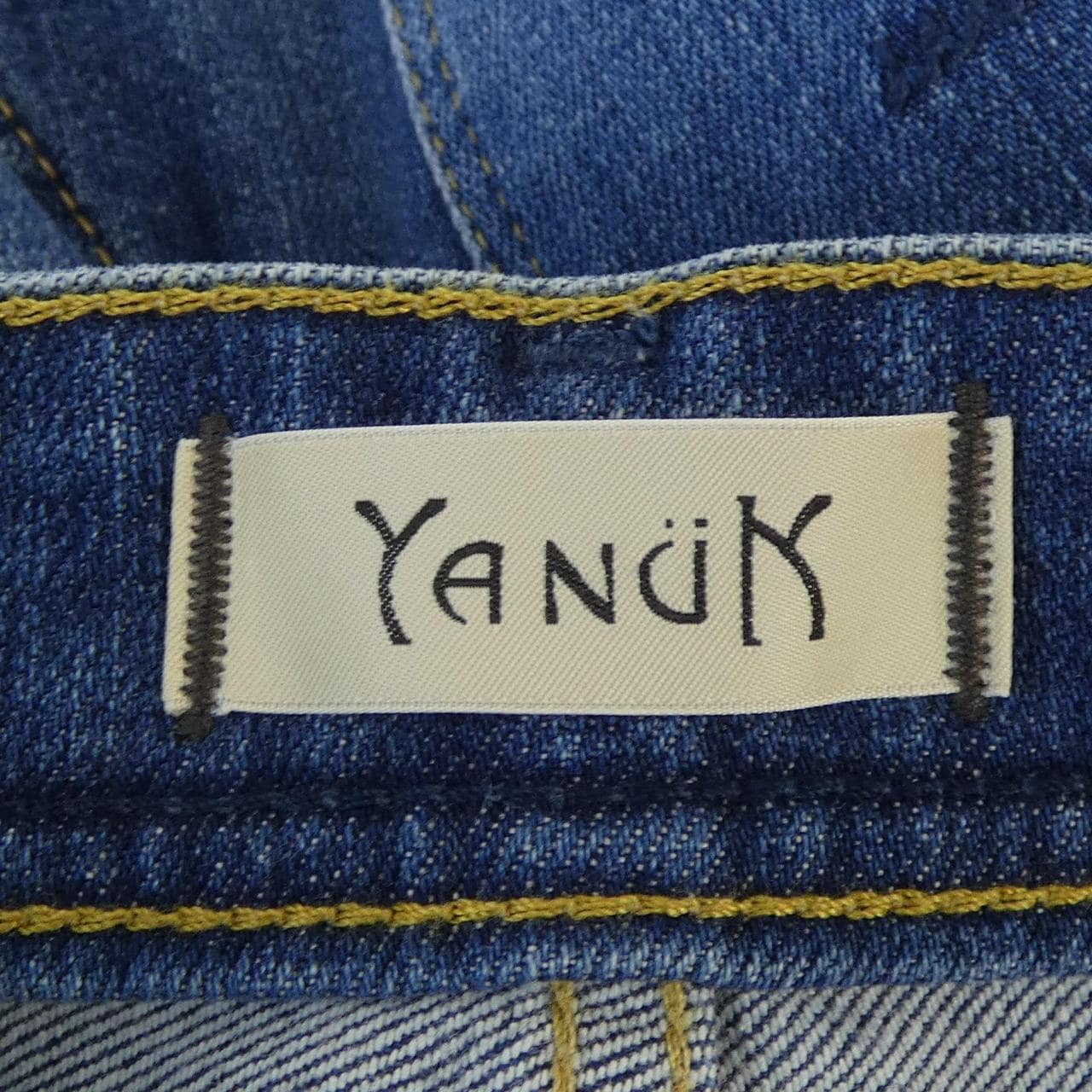ヤヌーク YANUK ジーンズ