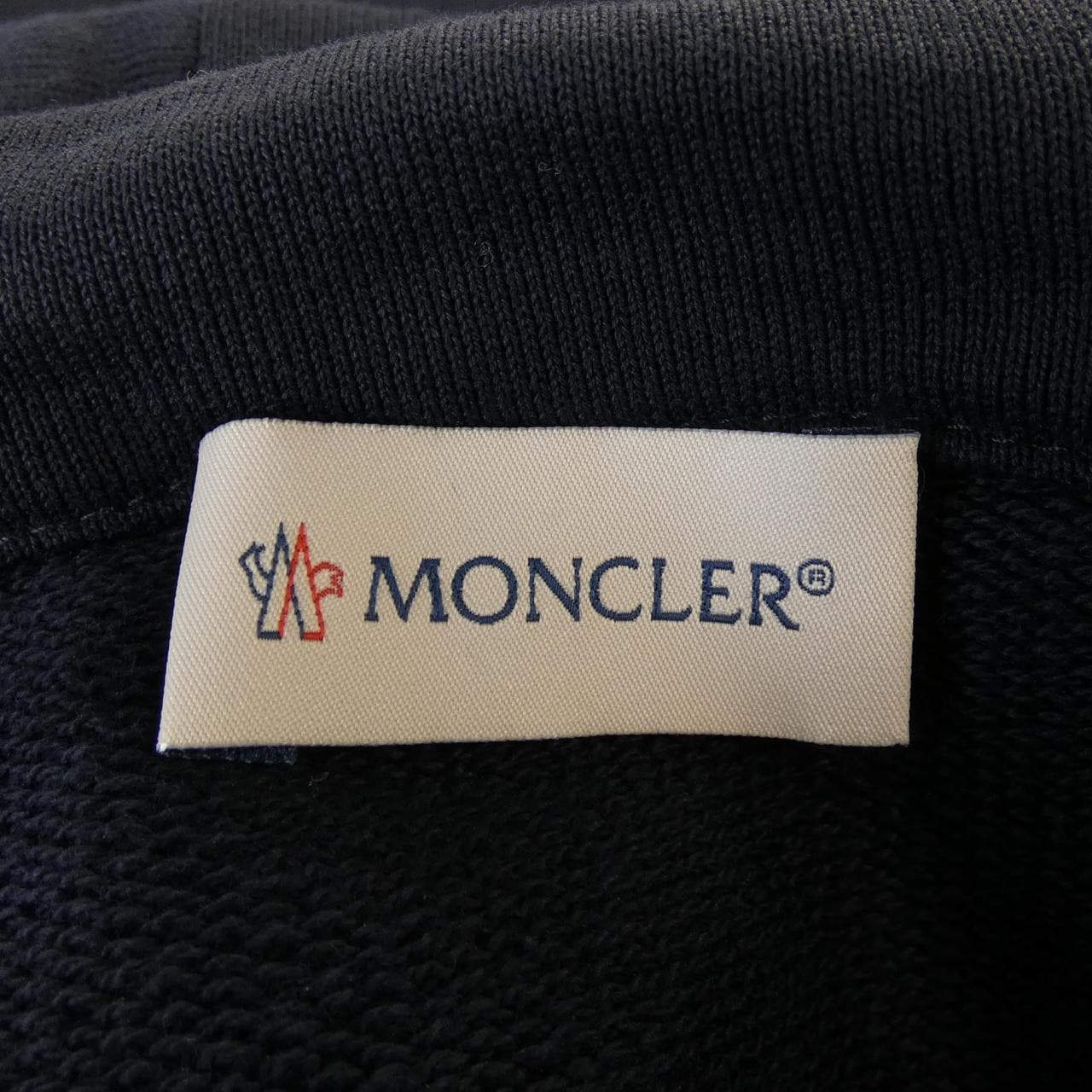 モンクレール MONCLER 10918G52820 ダウンジャケット