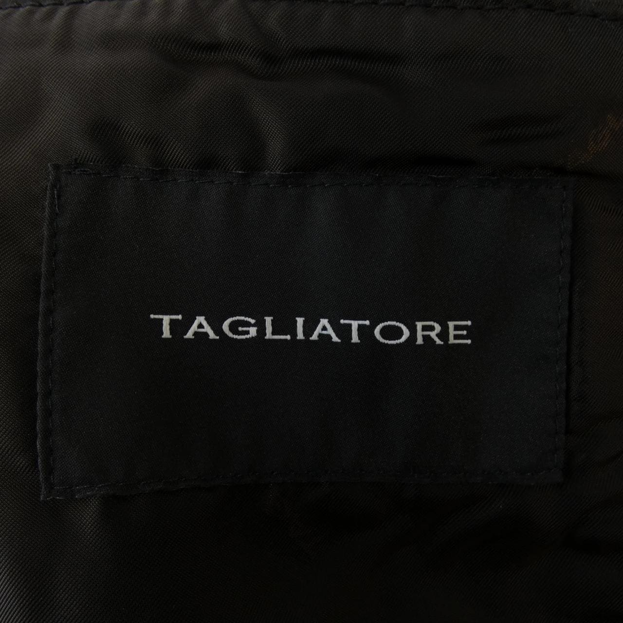 タリアトーレ TAGLIATORE レザージャケット