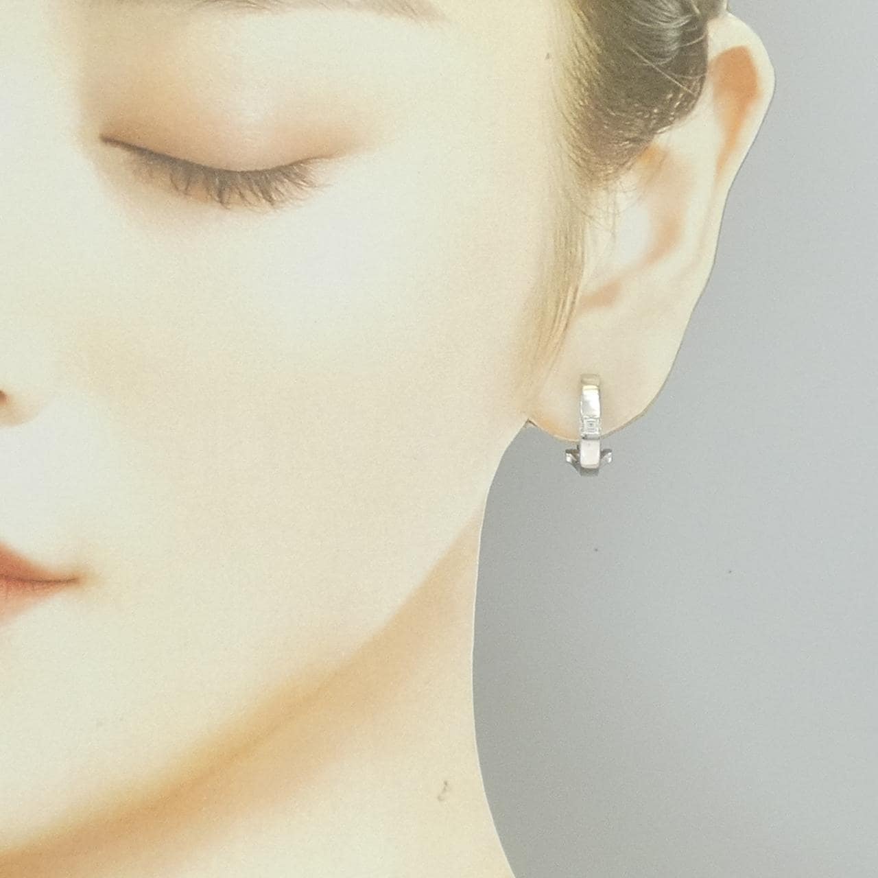 K18WG ダイヤモンド ピアス 0.38CT