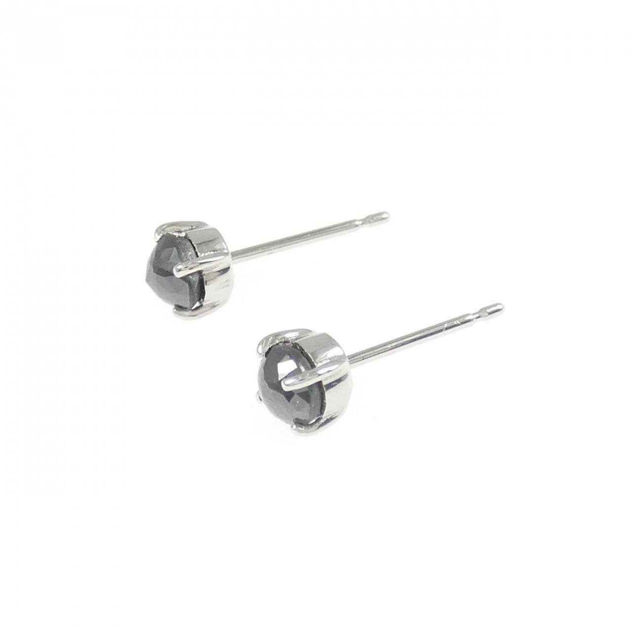 PT900 ダイヤモンド ピアス 0.69CT