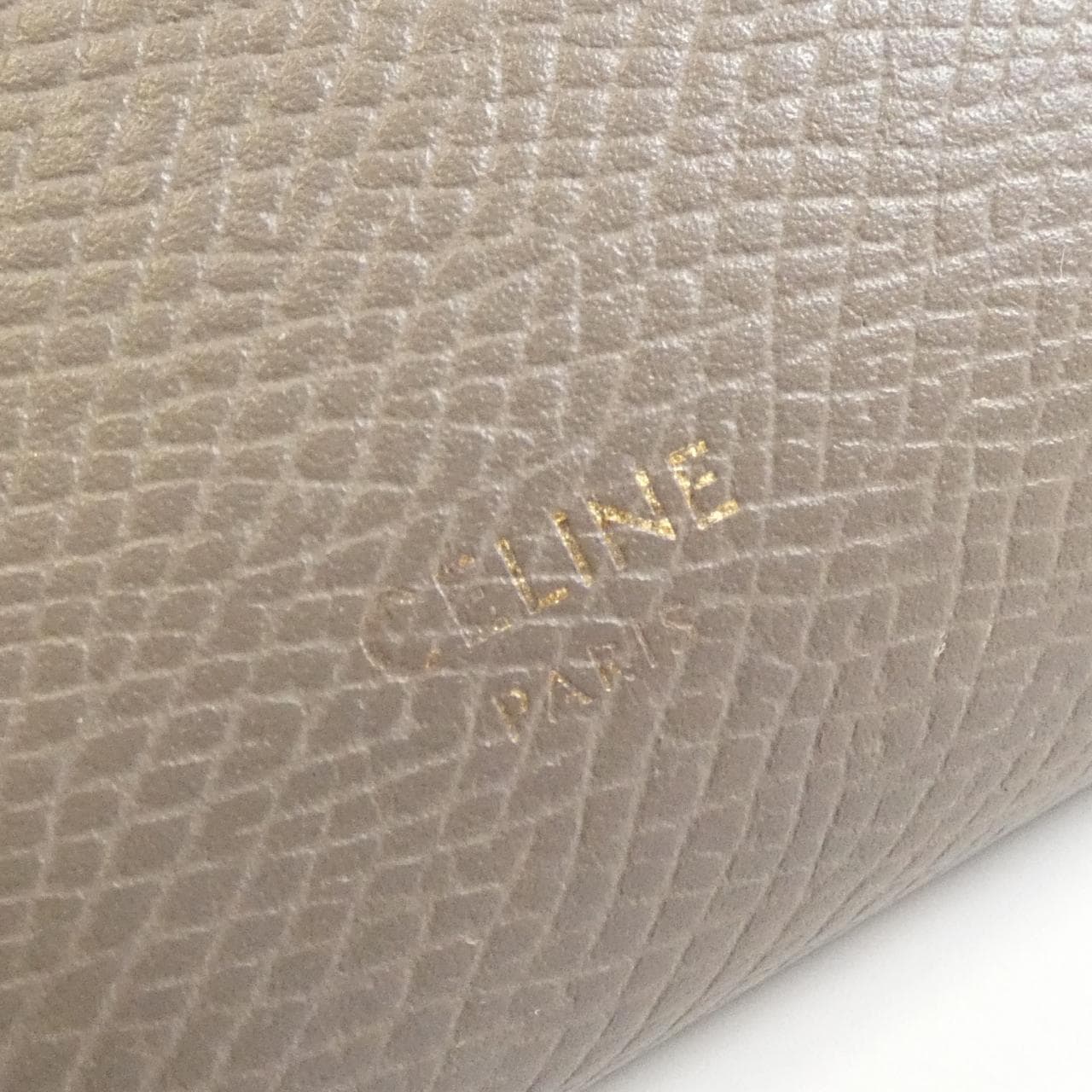 CELINE中號肩帶 10B643BRU 錢包
