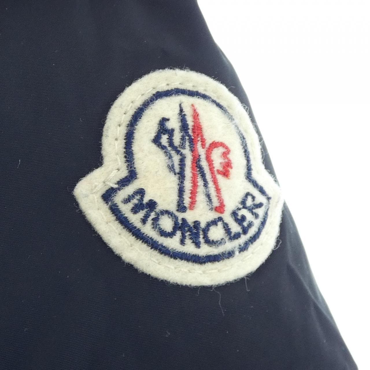 モンクレール MONCLER BETULA ダウンジャケット