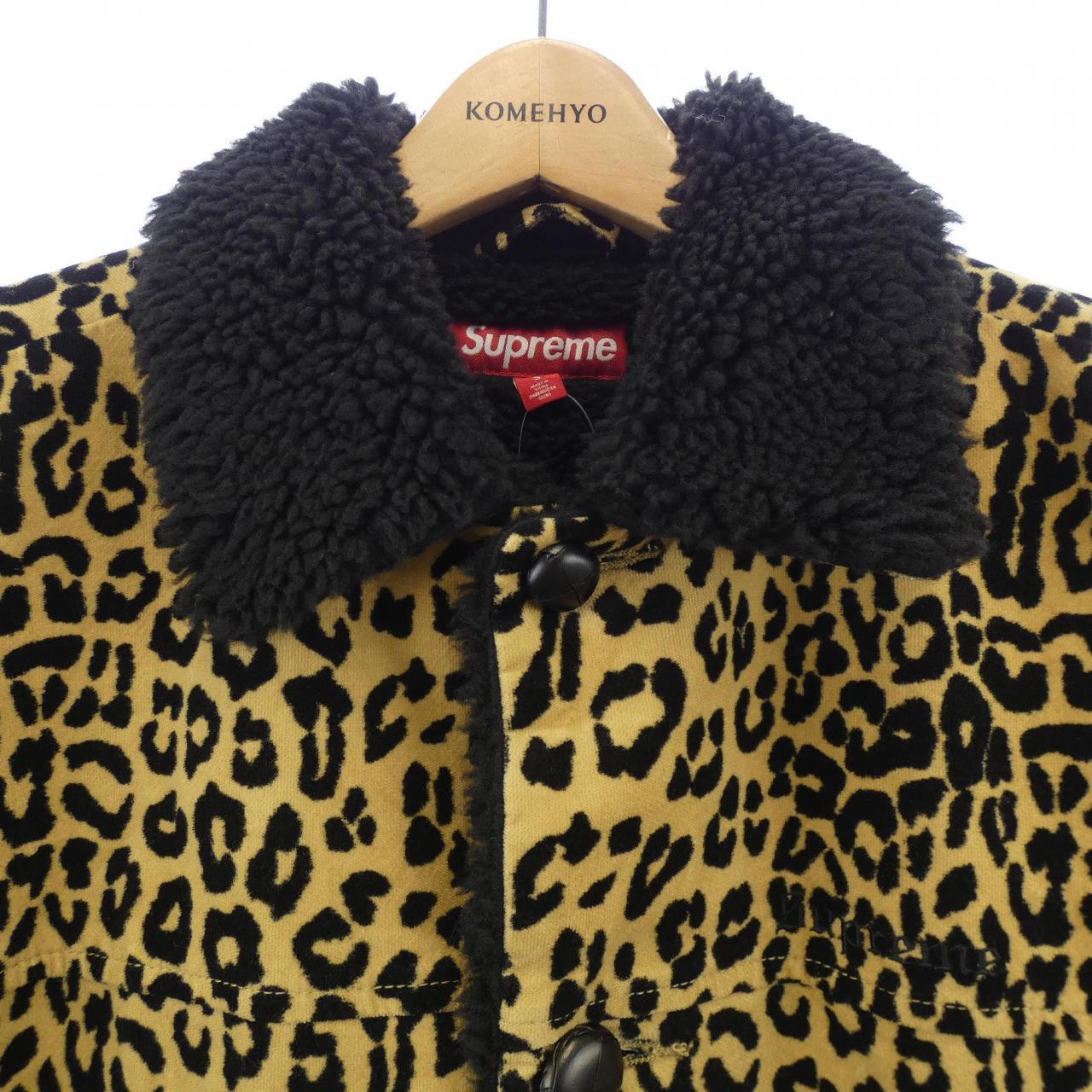 SUPREME超级大衣