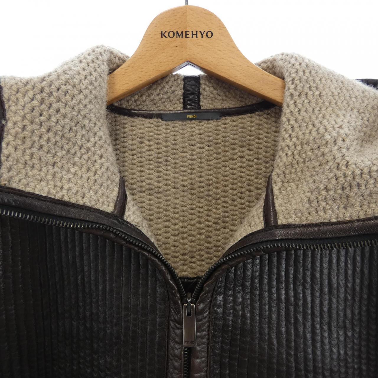 フェンディ FENDI FPG168 K96 レザージャケット