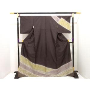 訪問着　身幅Ｌ寸【白山紬】