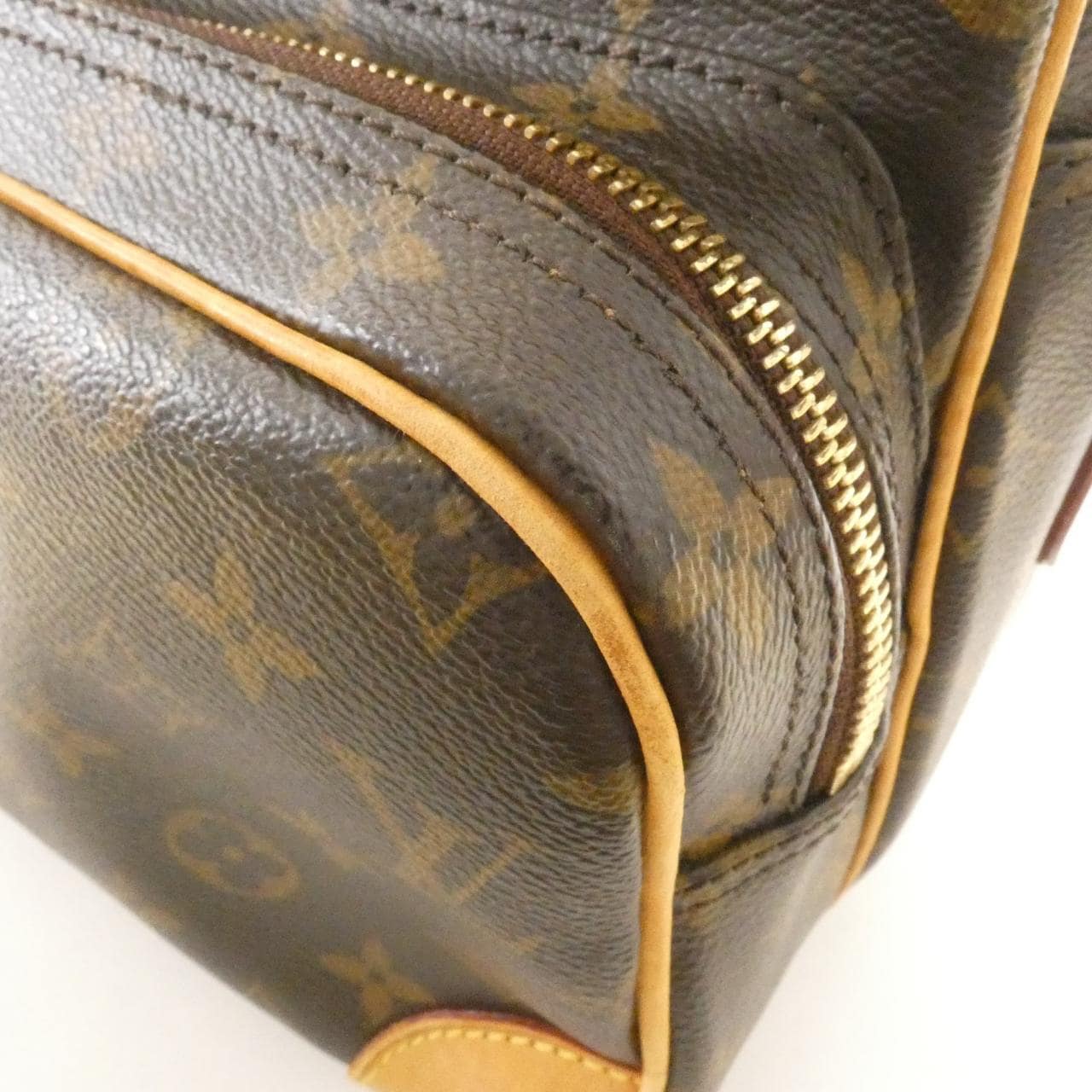 ルイヴィトン モノグラム ナイル M45244 ショルダーバッグ