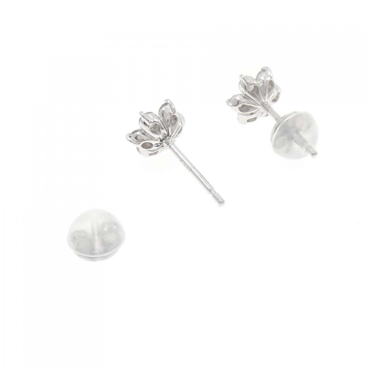 K18WG フラワー ダイヤモンド ピアス 0.50CT