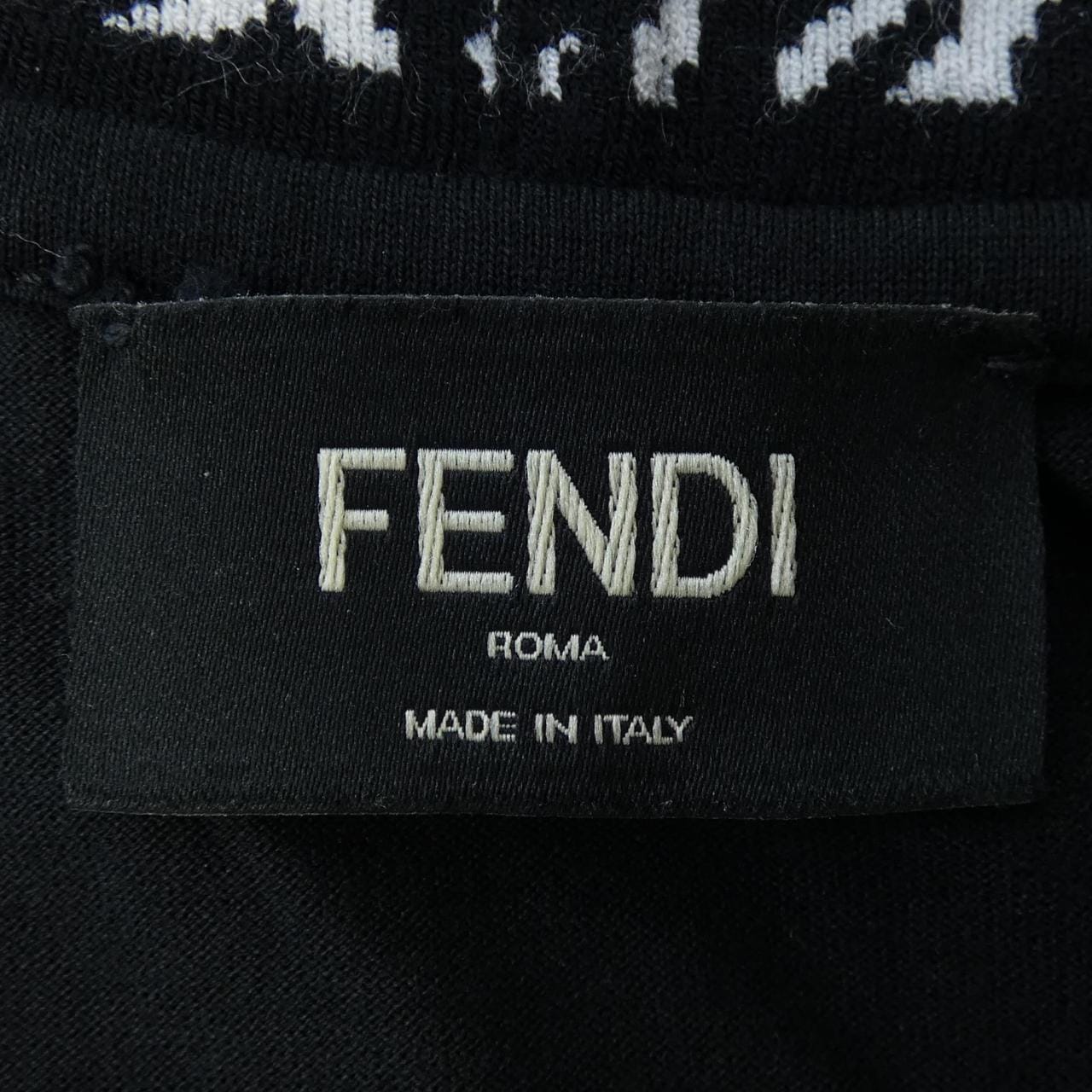 フェンディ FENDI FY1088 AGAK Tシャツ