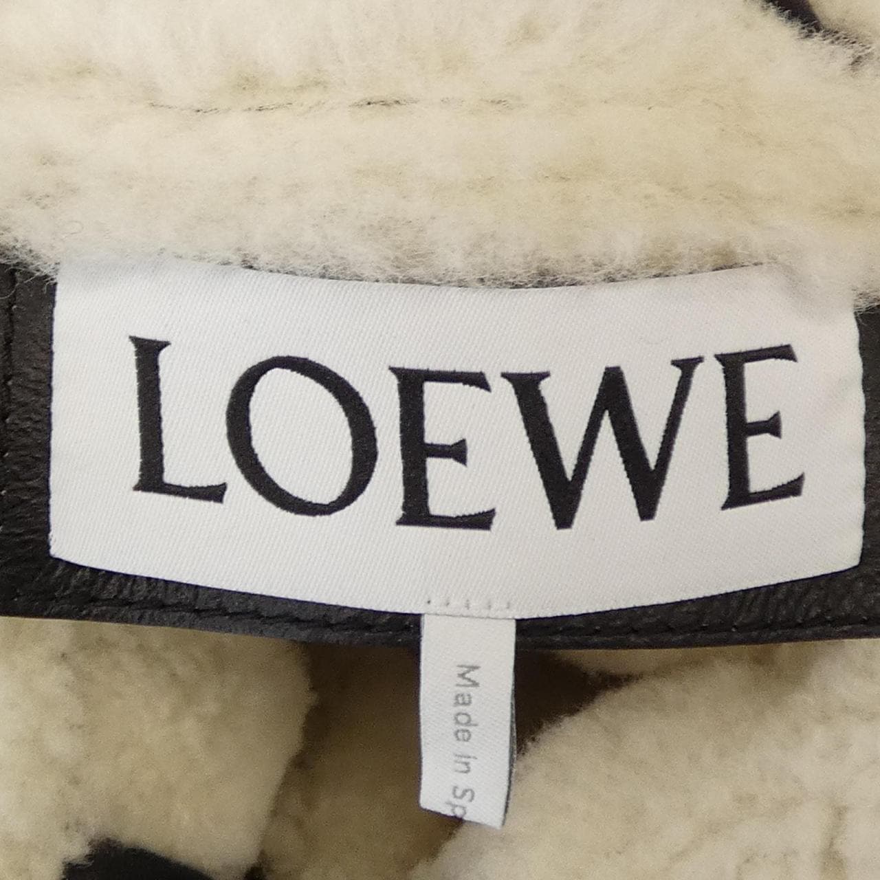 ロエベ LOEWE H526Y34L03 ムートンジャケット