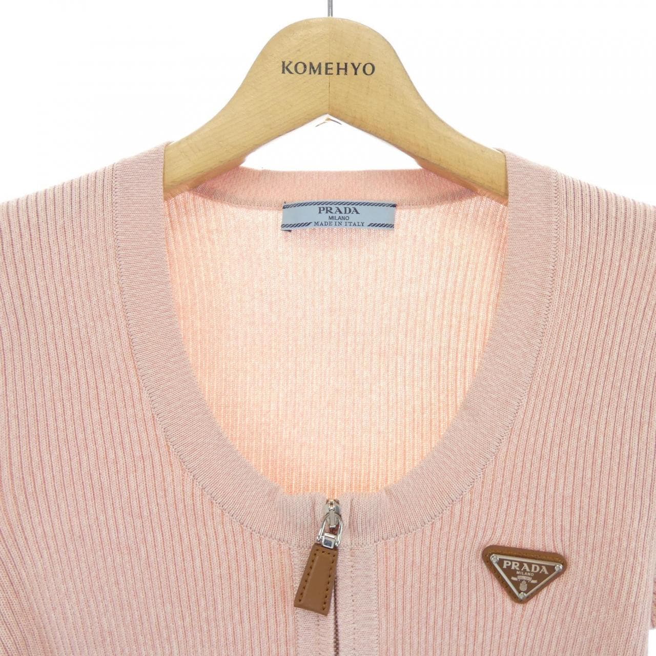 プラダ PRADA P24H2N S000 15H0 トップス