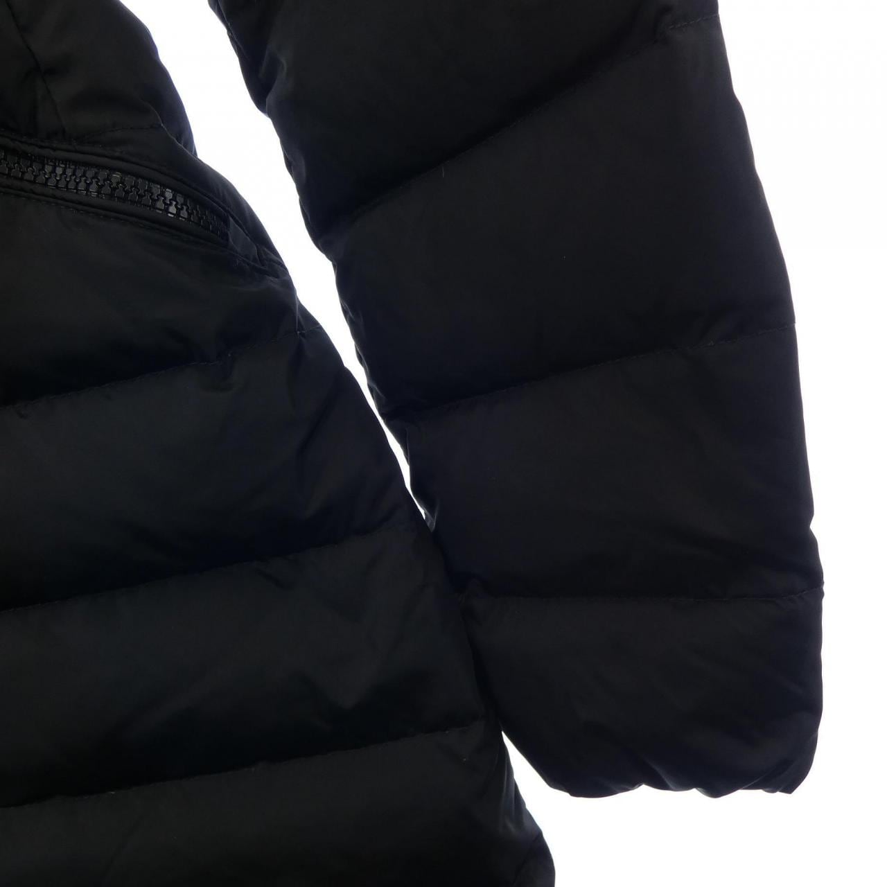 モンクレール MONCLER ダウンコート