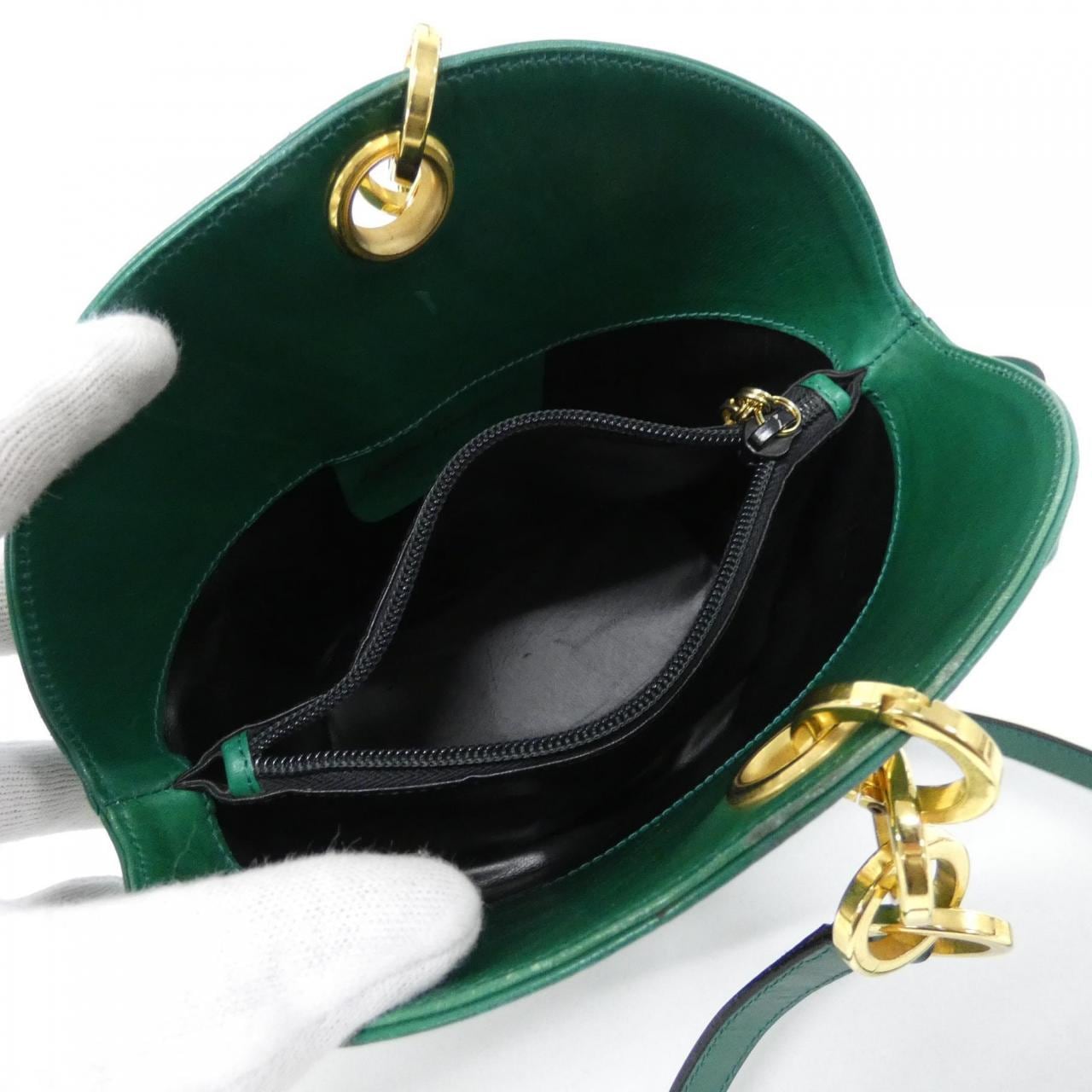 【ヴィンテージ】サルヴァトーレフェラガモ 21 1069 ショルダーバッグ